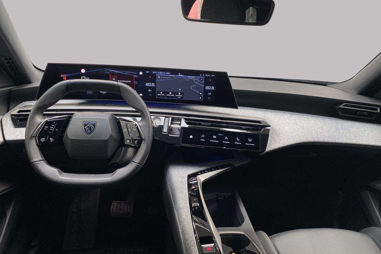Peugeot 5008 ALLURE*Caméra de recul & GPS