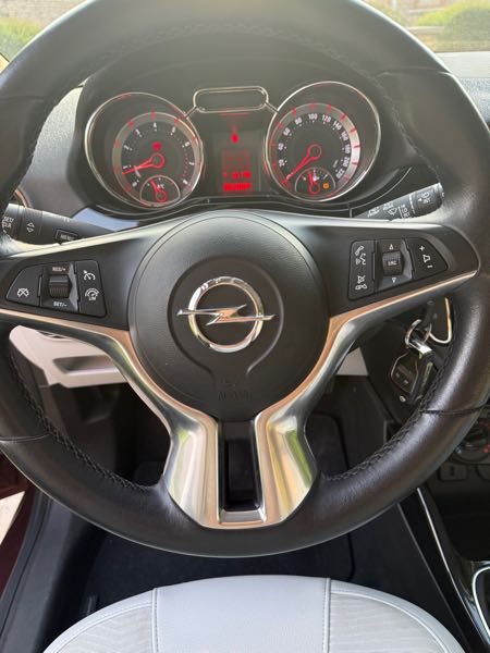 Opel Adam 1.2i slam