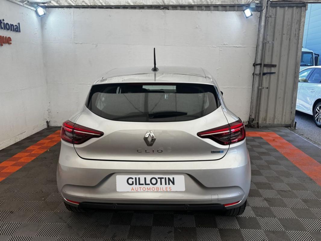Renault Clio V Business E-TECH 140 -21