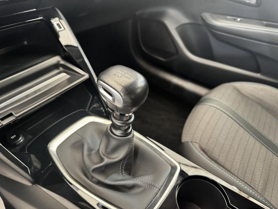 Peugeot 208 II PureTech 100 S&S Allure Business