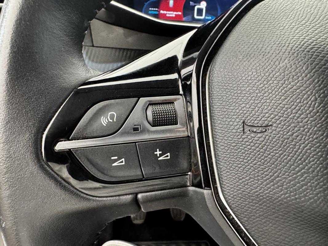 Peugeot 208 II PureTech 100 S&S Allure Business