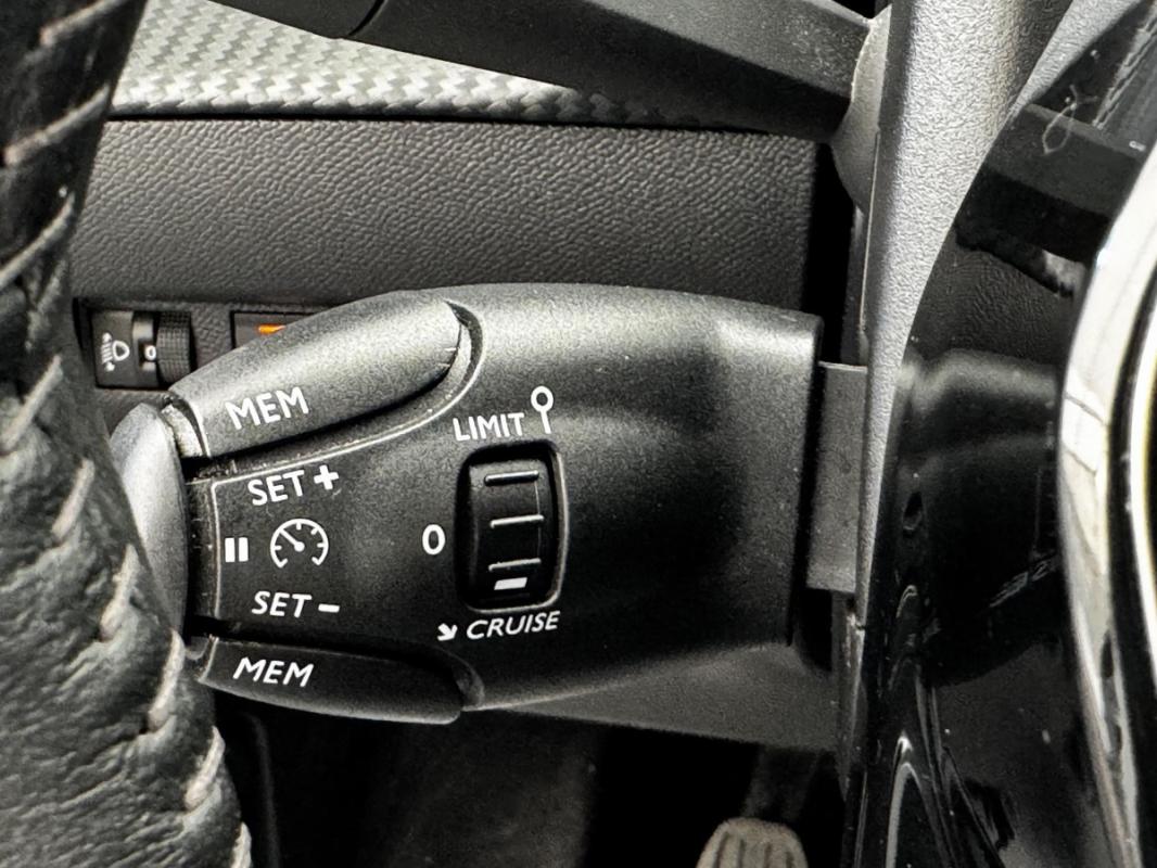 Peugeot 208 II PureTech 100 S&S Allure Business