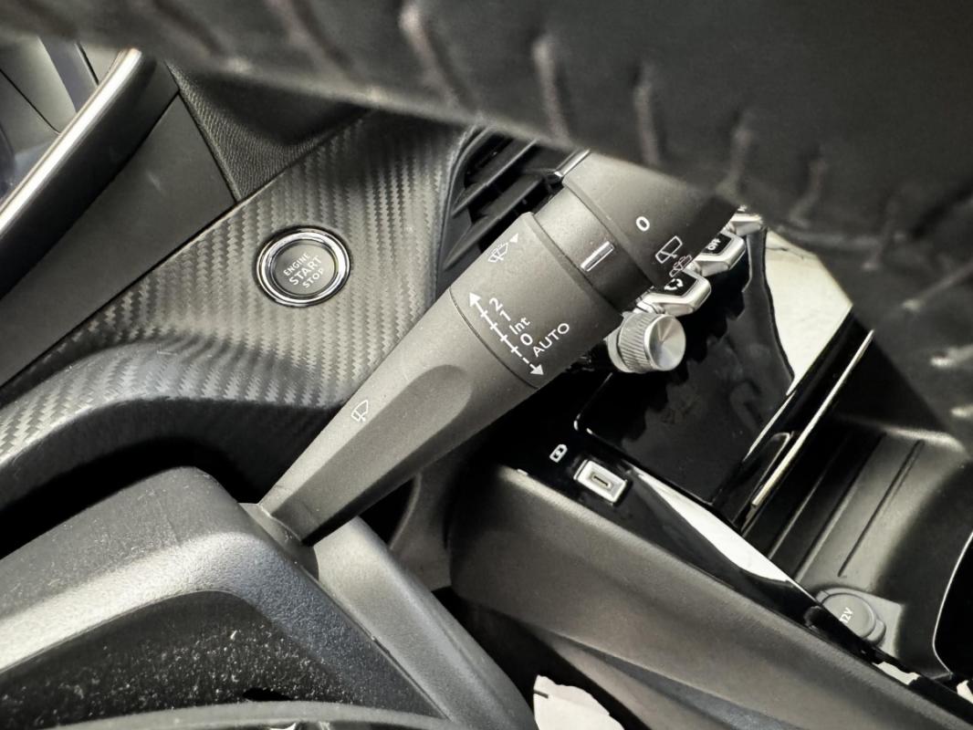 Peugeot 208 II PureTech 100 S&S Allure Business