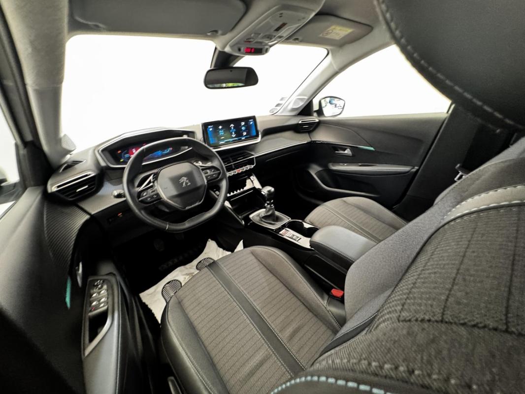 Peugeot 208 II PureTech 100 S&S Allure Business