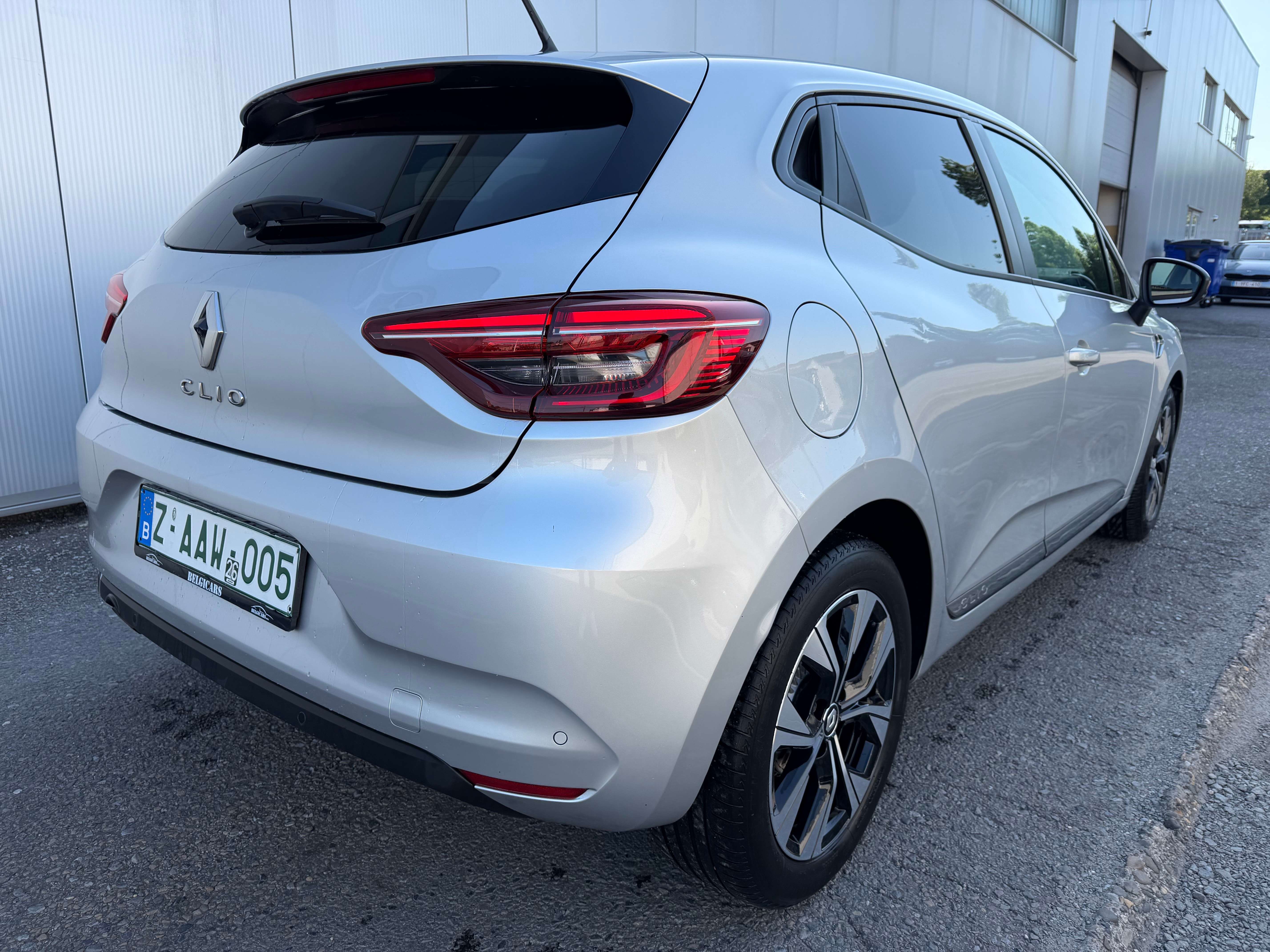 Renault Clio 1.0 TCe Limited *GPS*CLIM*CRUISE*GARANTIE*
