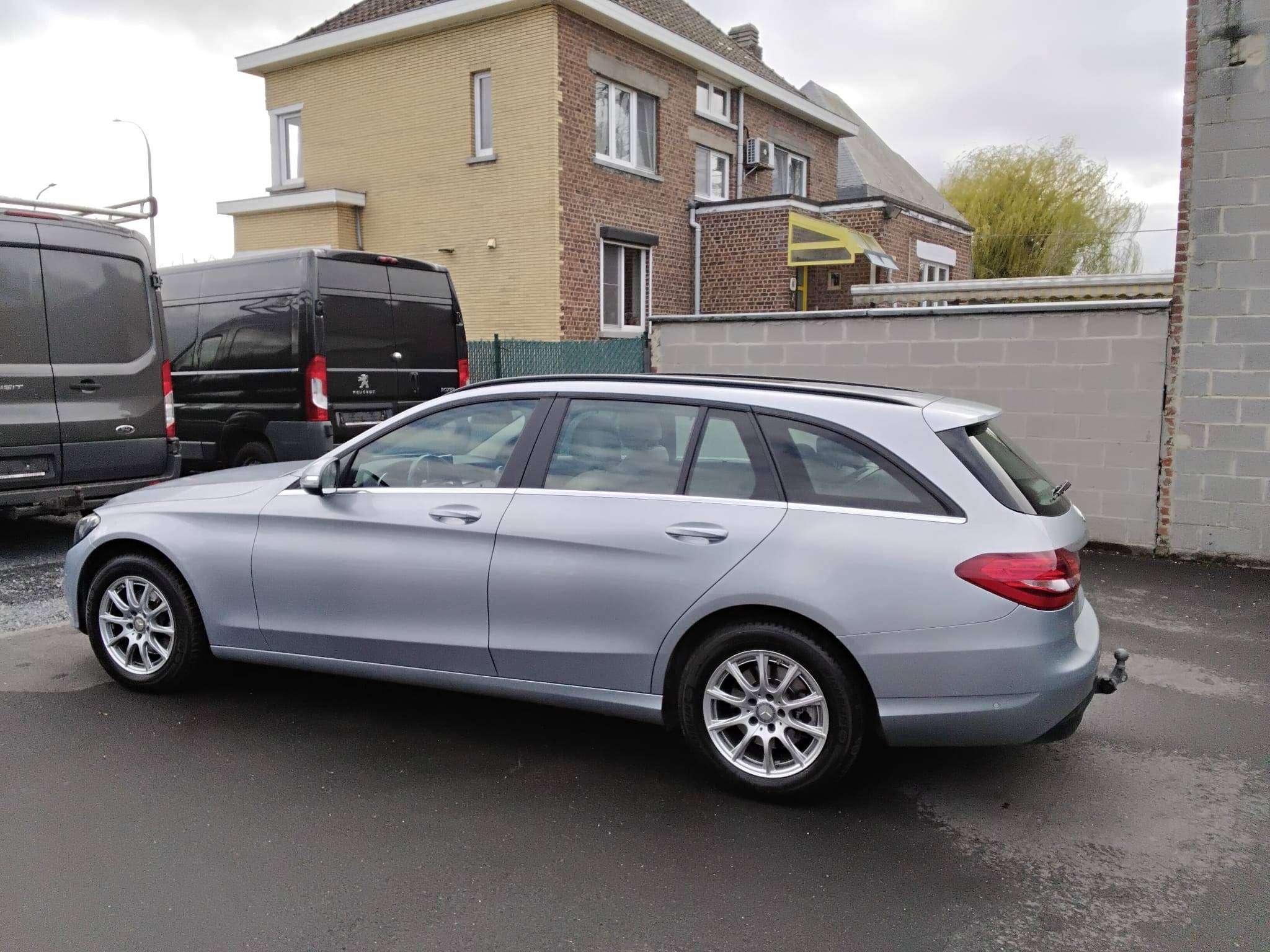 Mercedes-Benz C 220 AUTOM NAVI TREKHAAK PARKHULP V&A PANODAK BLUET CRUISE