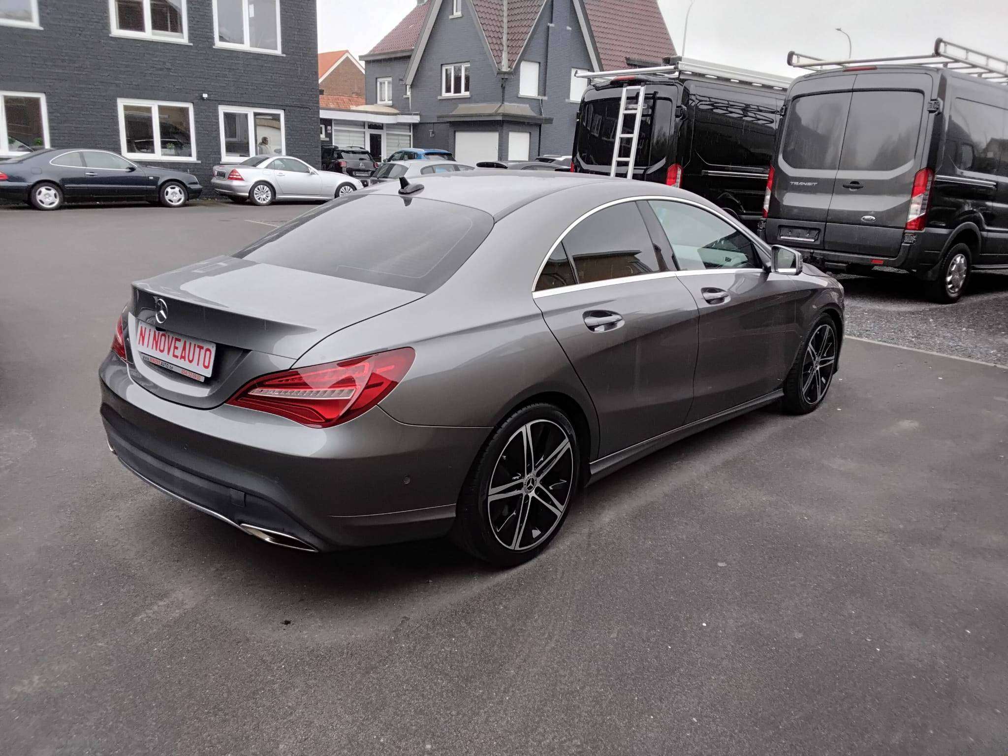 Mercedes-Benz CLA 180 CAM PARKHULP V&A NAVI BLUETOOTH CRUISE