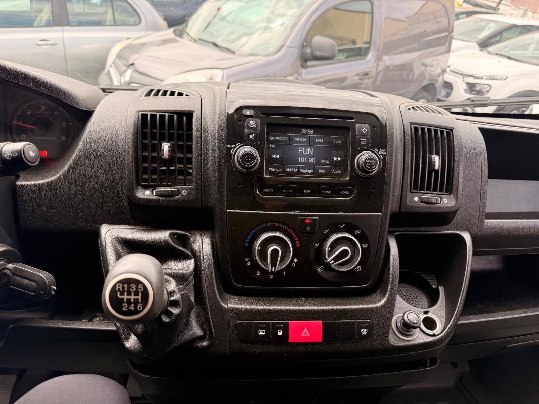 Citroen Jumper FOURGON TOLE 35 L2H2 2.0 BLUEHDi 110 BVM6 CONFORT