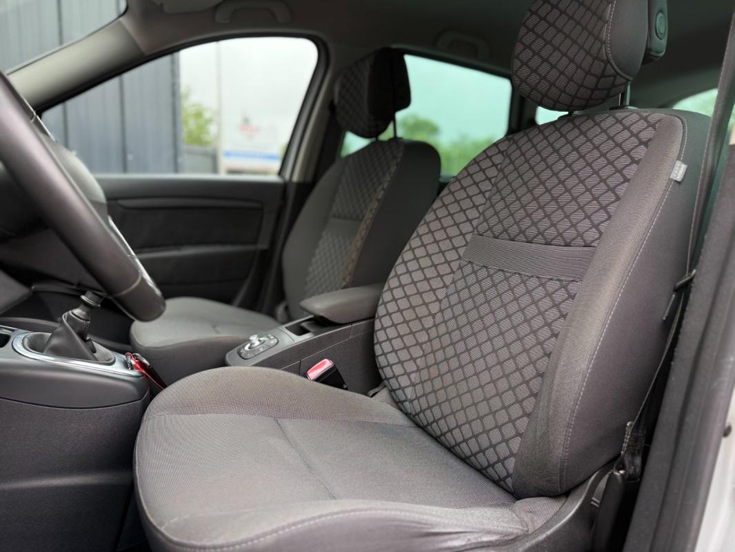 Renault Scenic III dCi 110 FAP eco2 Dynamique Euro 5
