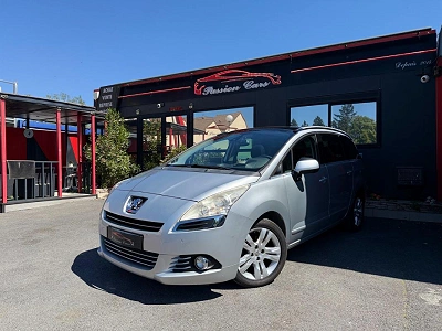 Peugeot 5008 1.6 HDi 112ch FAP BVM6 Allure 7pl