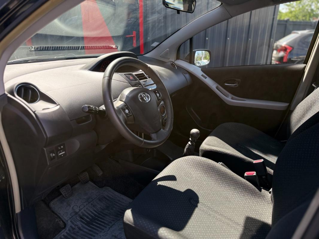 Toyota Yaris 1.4 - 90 D-4D Lounge
