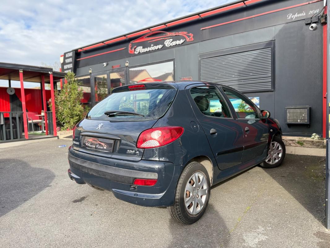 Peugeot 206+ 1.1e 60ch Urban