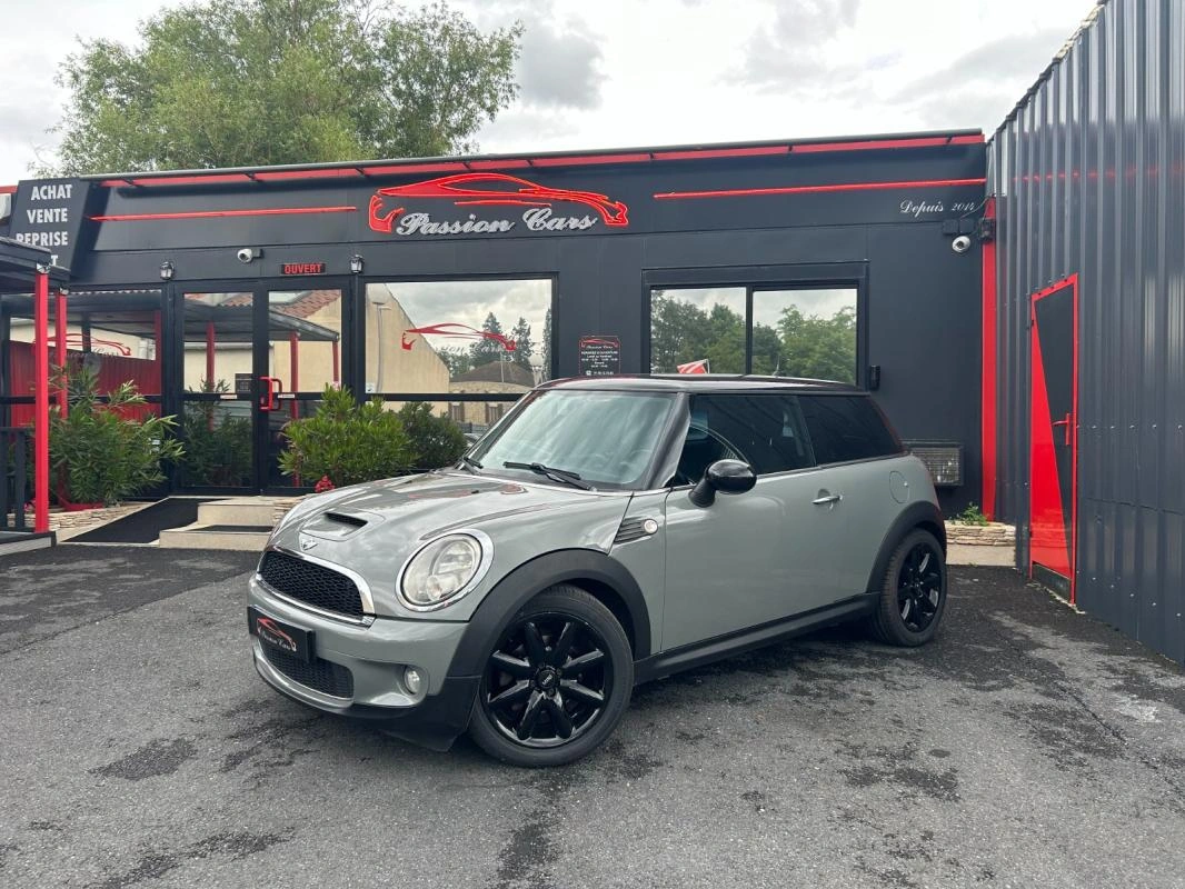 Mini COOPER R56 1.6 16V/Boite automatique