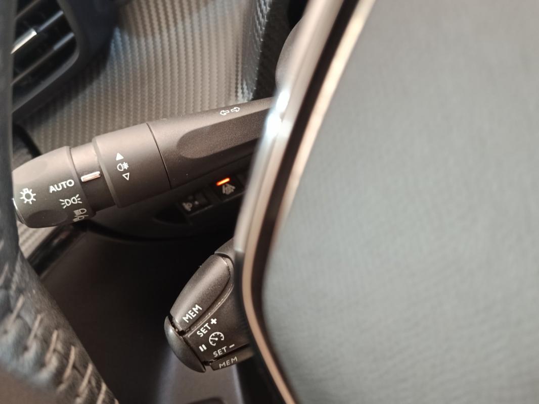 Peugeot 208 II PureTech 100 S&S Allure Business
