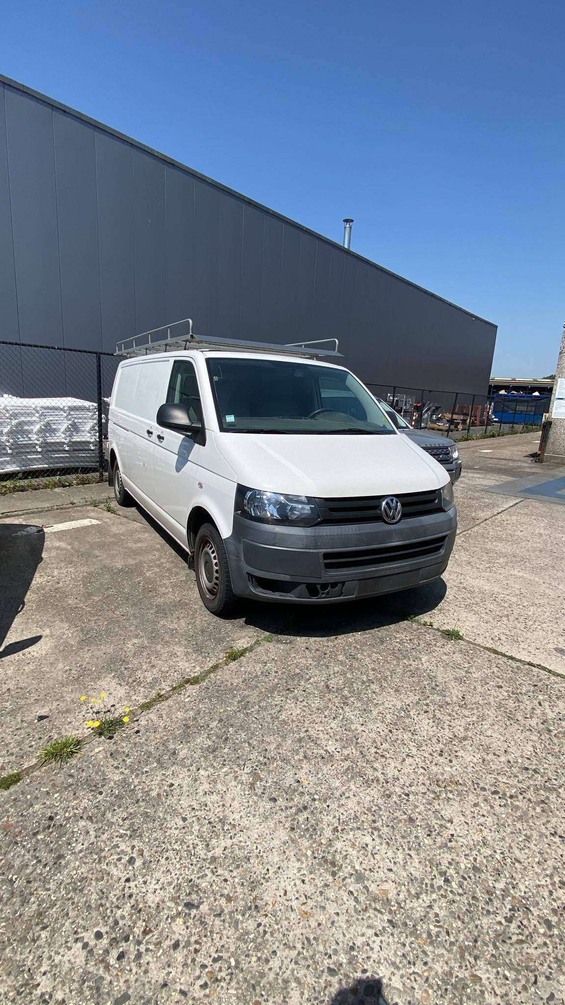 Volkswagen Transporter 2.5 DIESEL MANUEEL bj2012 EUR5