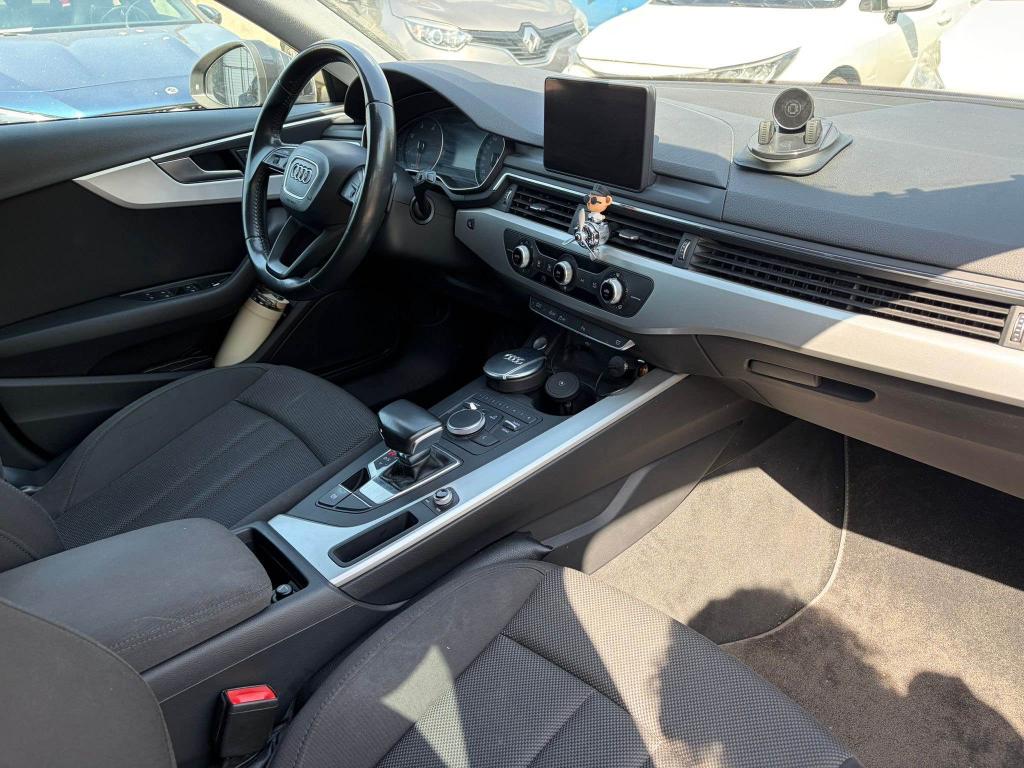 Audi A4 Avant 2.0 TDI - 122 BV S-tronic 2016 BREAK Business line PHASE 1
