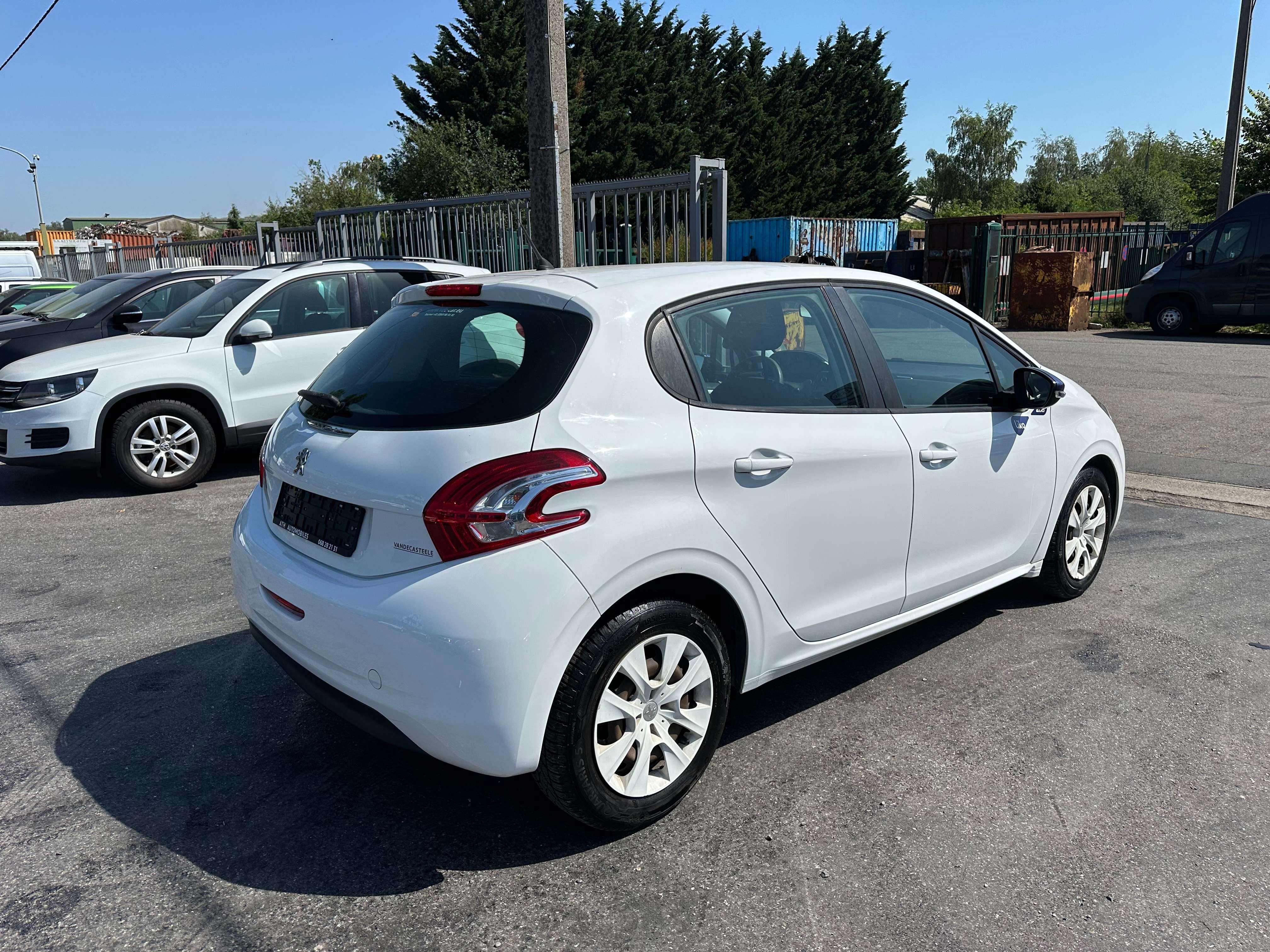 Peugeot 208 208 1.4 HDi Like