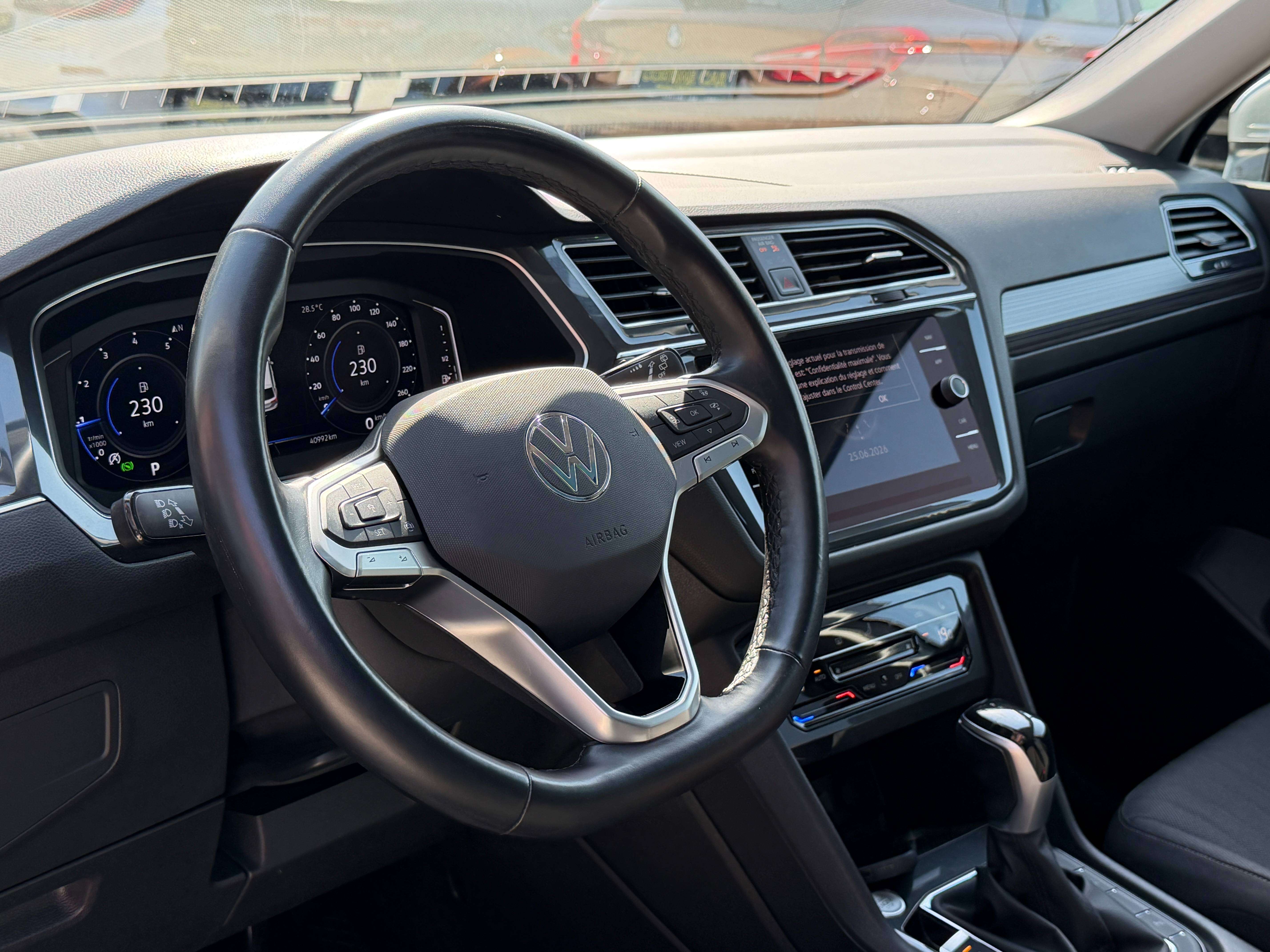 Volkswagen Tiguan Allspace 7 places - Caméra - Sg chauffants - CarPlay - Attelage