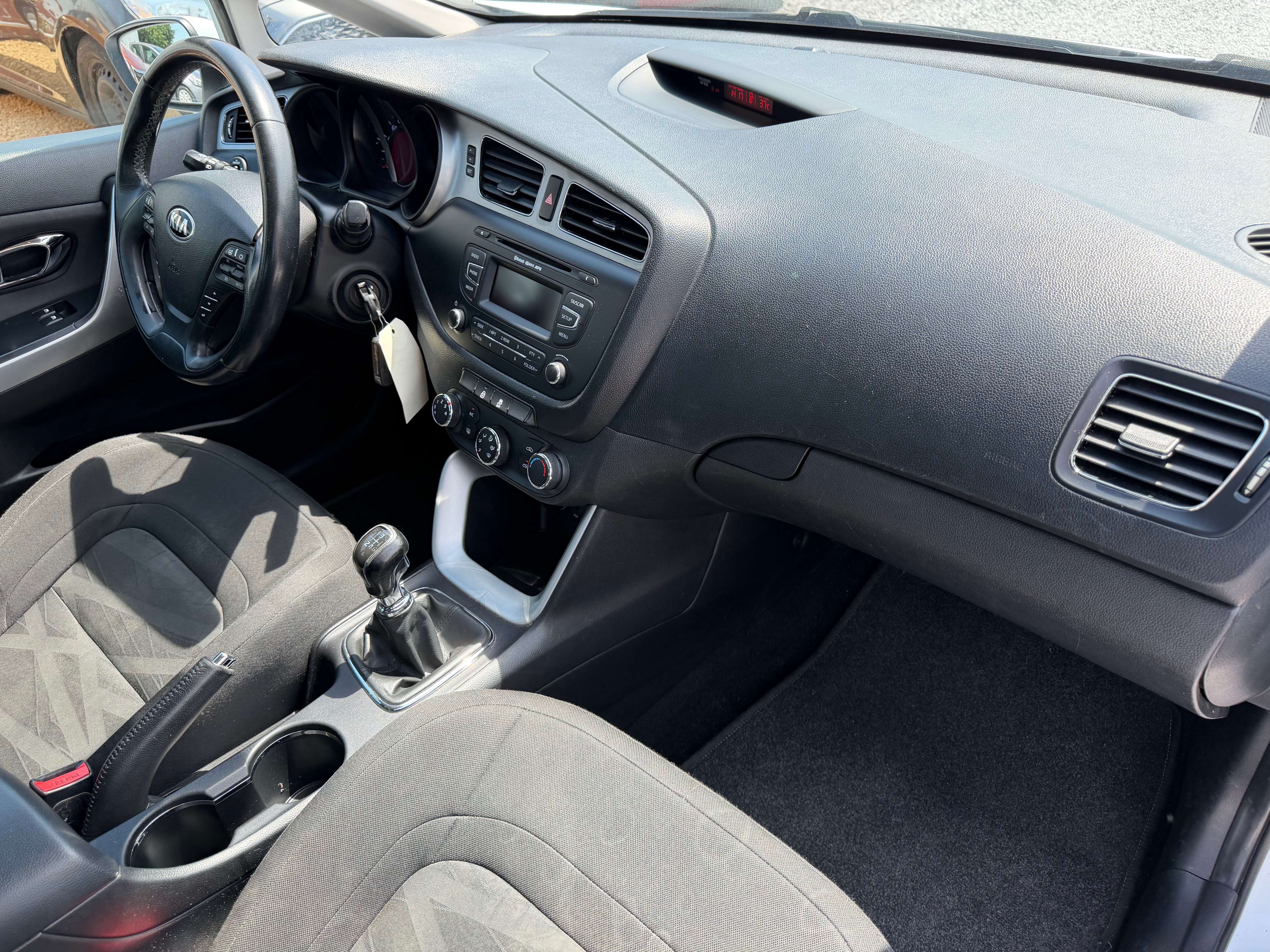 Kia Ceed / cee'd 1.4 CRDi - 5 Portes - Climatisation - Euro 5