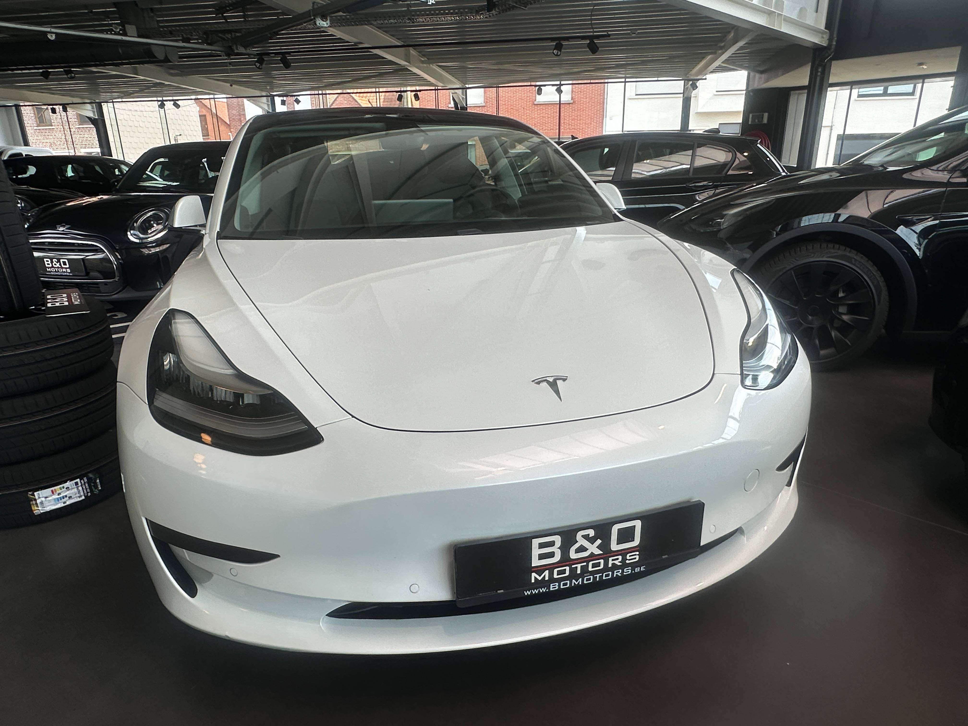 Tesla Model 3 Model 3 55 kWh SR +, TREKHAAK,18.925 +BTW