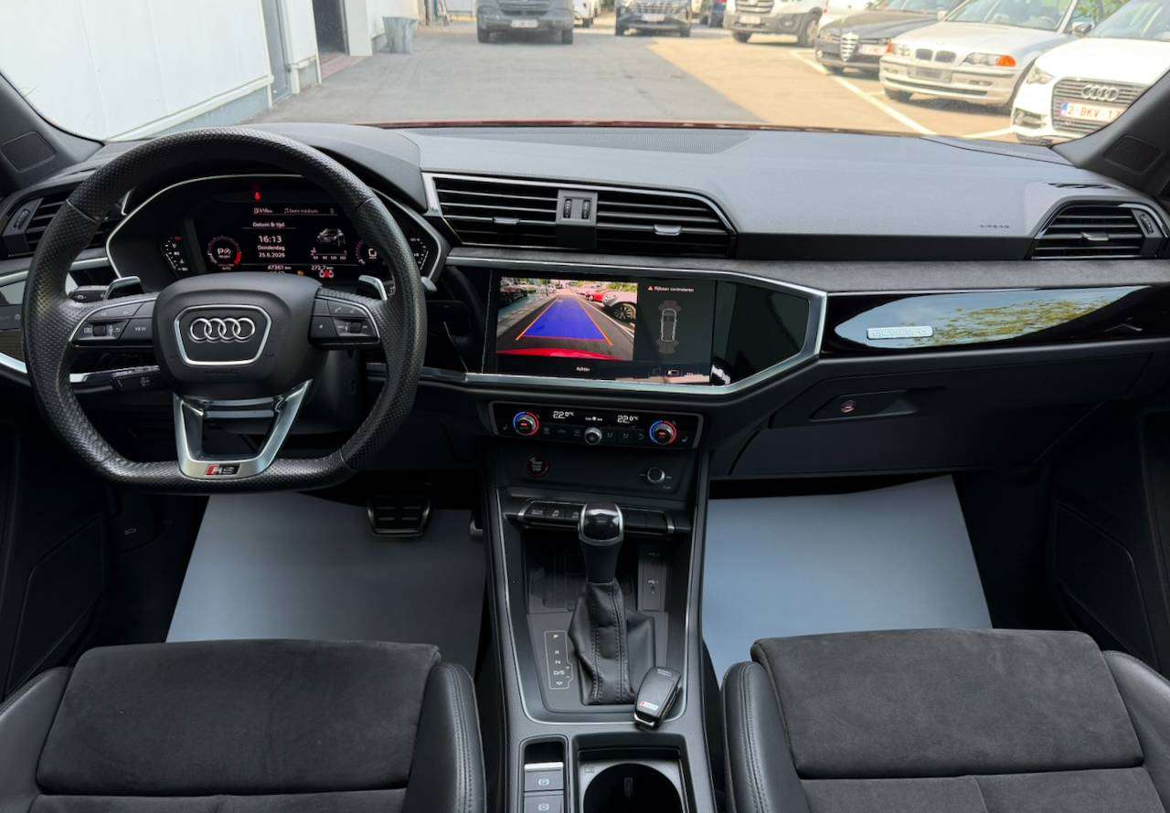 Audi RS Q3 Q3 2.5 TFSI Quattro RS Q3 S tronic