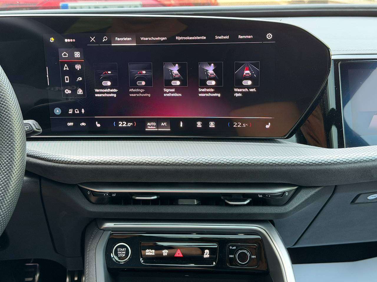 Audi Q5 Q5 E-HYBRID 2.0 TFSI QUATTRO S LINE PANO