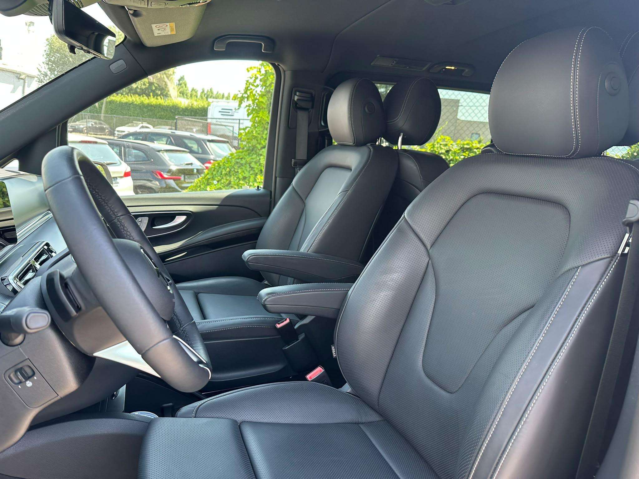 Mercedes-Benz V 300 V d L2 9G-TRONIC Exclusive