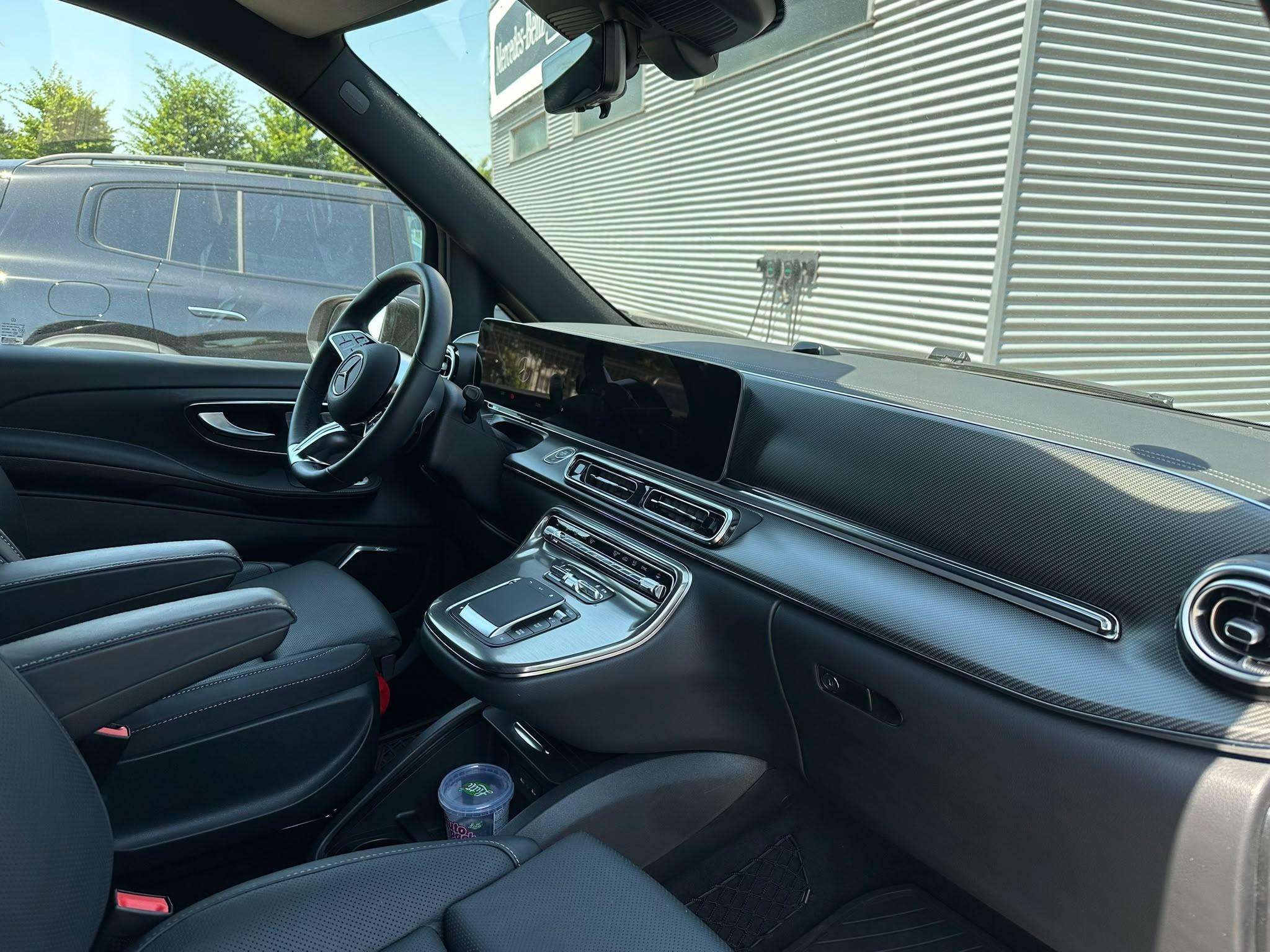 Mercedes-Benz V 300 V d L2 9G-TRONIC Exclusive