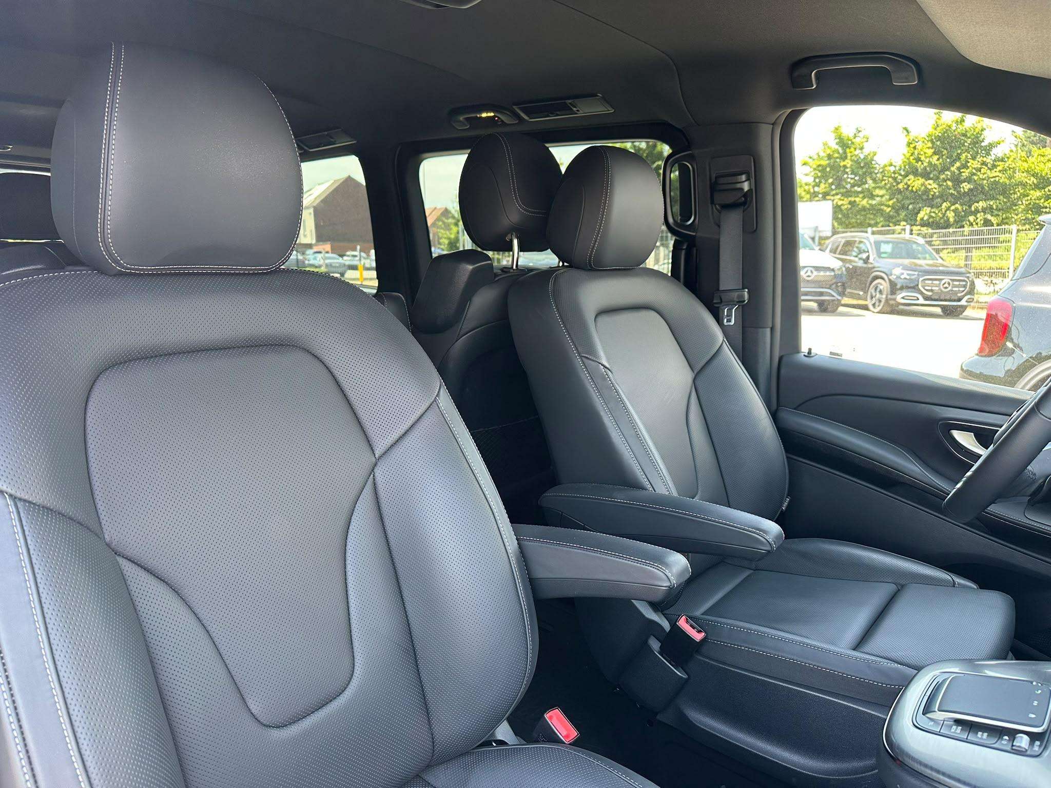 Mercedes-Benz V 300 V d L2 9G-TRONIC Exclusive