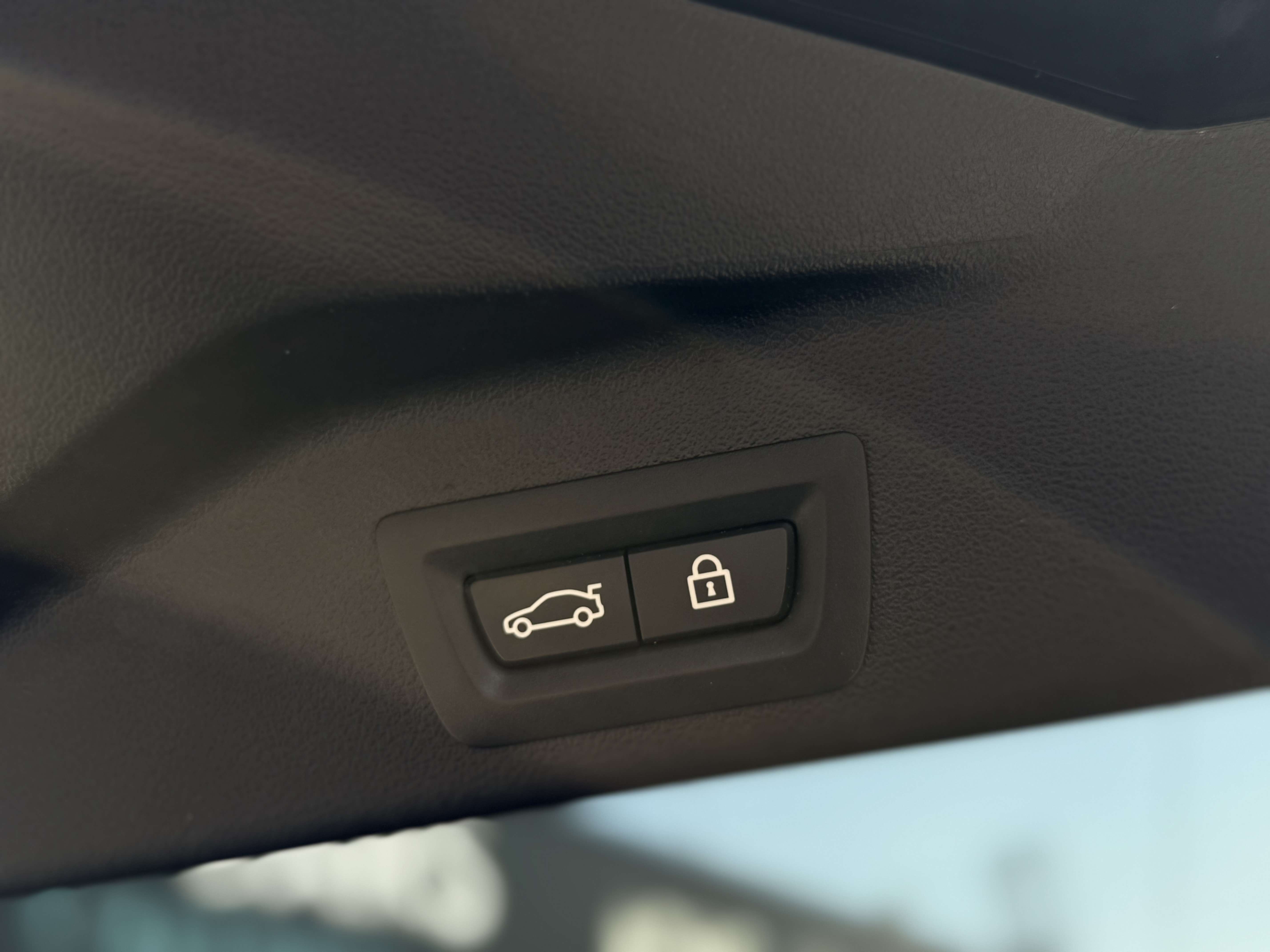 BMW X5 PHEV 3.0AS xDrive45e PACK M - SKYLOUNGE - PNEUMATIC - DISTRONIC - CAMERA360° - PARK ASSIST - LINE ASSIST - FULL OPTIONS