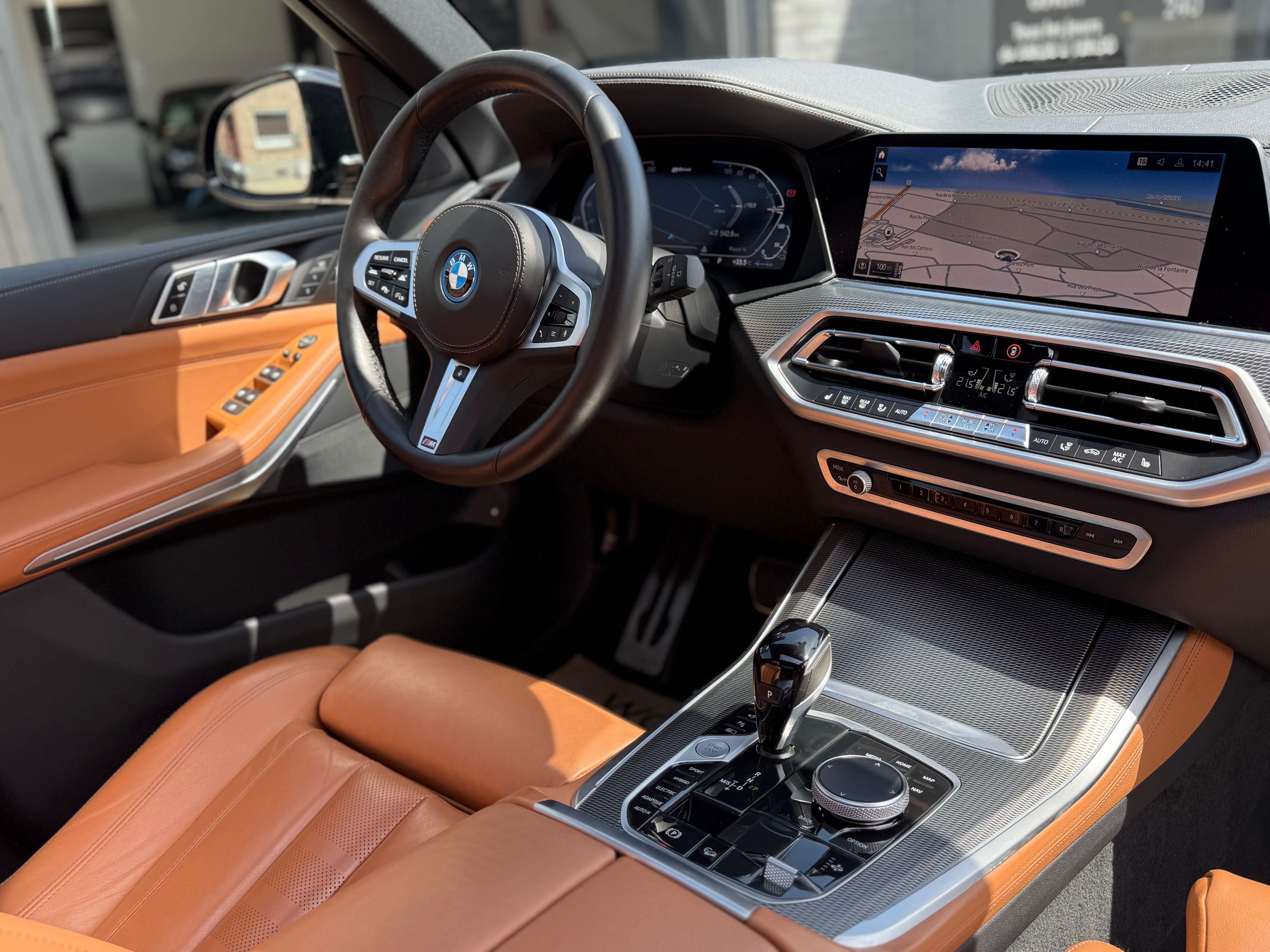 BMW X5 PHEV 3.0AS xDrive45e PACK M - SKYLOUNGE - PNEUMATIC - DISTRONIC - CAMERA360° - PARK ASSIST - LINE ASSIST - FULL OPTIONS