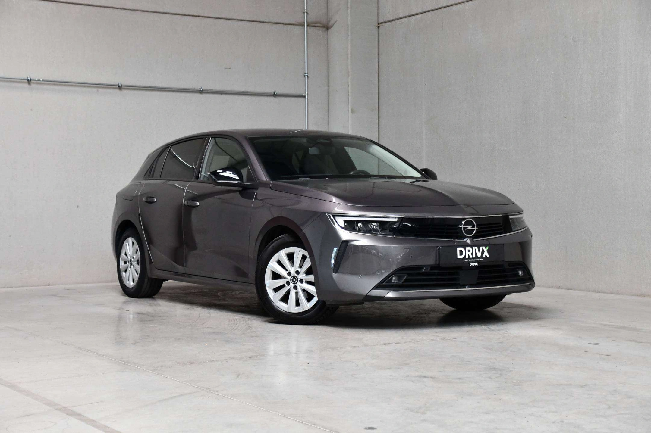 Opel Astra DAB - Carplay - Stuurverw. - Trekhaak - Camera
