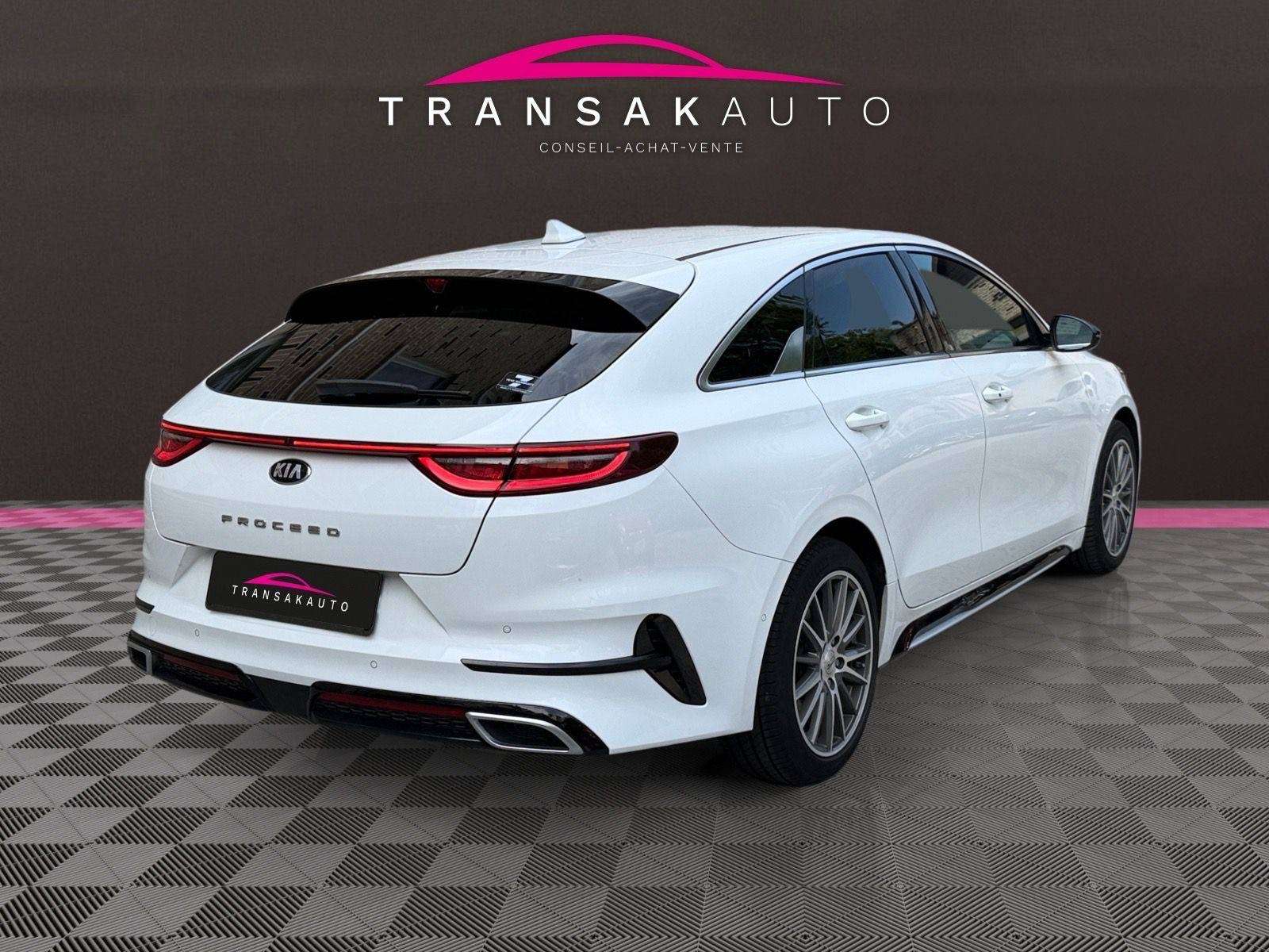 Kia ProCeed / pro_cee'd ProCeed 1.5 T-GDi GT-Line/ Boite Auto / Carnet complet / Garantie KIA 2029