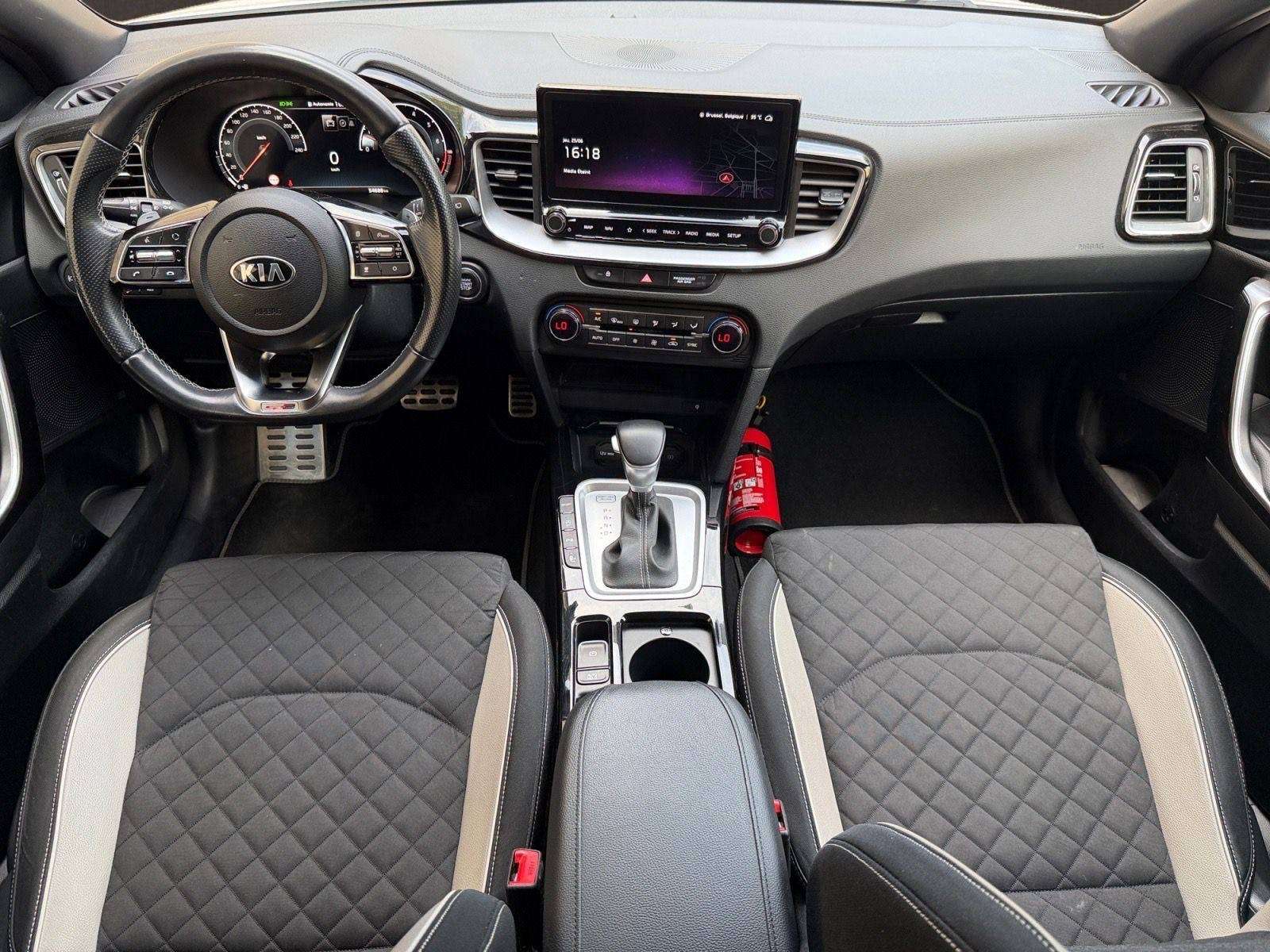 Kia ProCeed / pro_cee'd ProCeed 1.5 T-GDi GT-Line/ Boite Auto / Carnet complet / Garantie KIA 2029