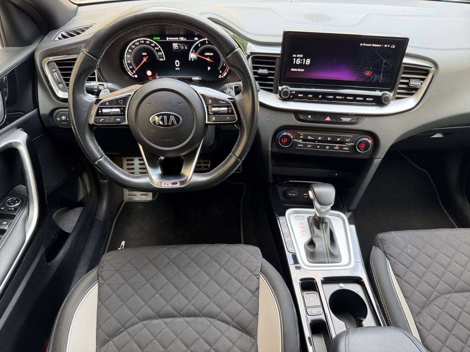 Kia ProCeed / pro_cee'd ProCeed 1.5 T-GDi GT-Line/ Boite Auto / Carnet complet / Garantie KIA 2029