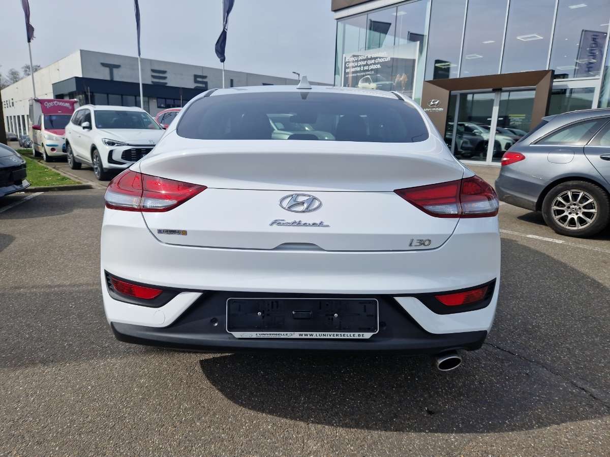 Hyundai i30 Techno  FASTBACK 48V