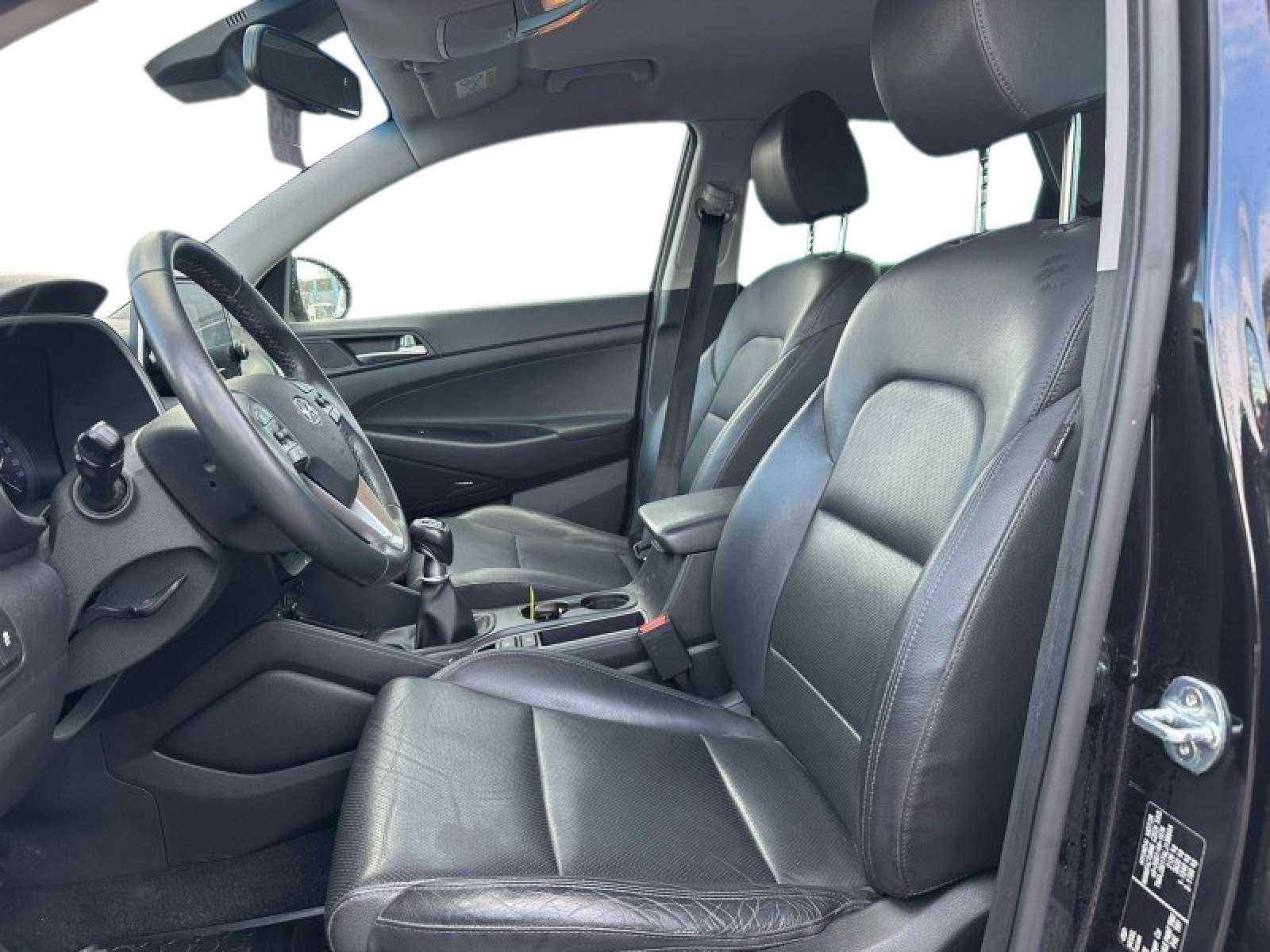 Hyundai TUCSON FEEL COMFORT PACK