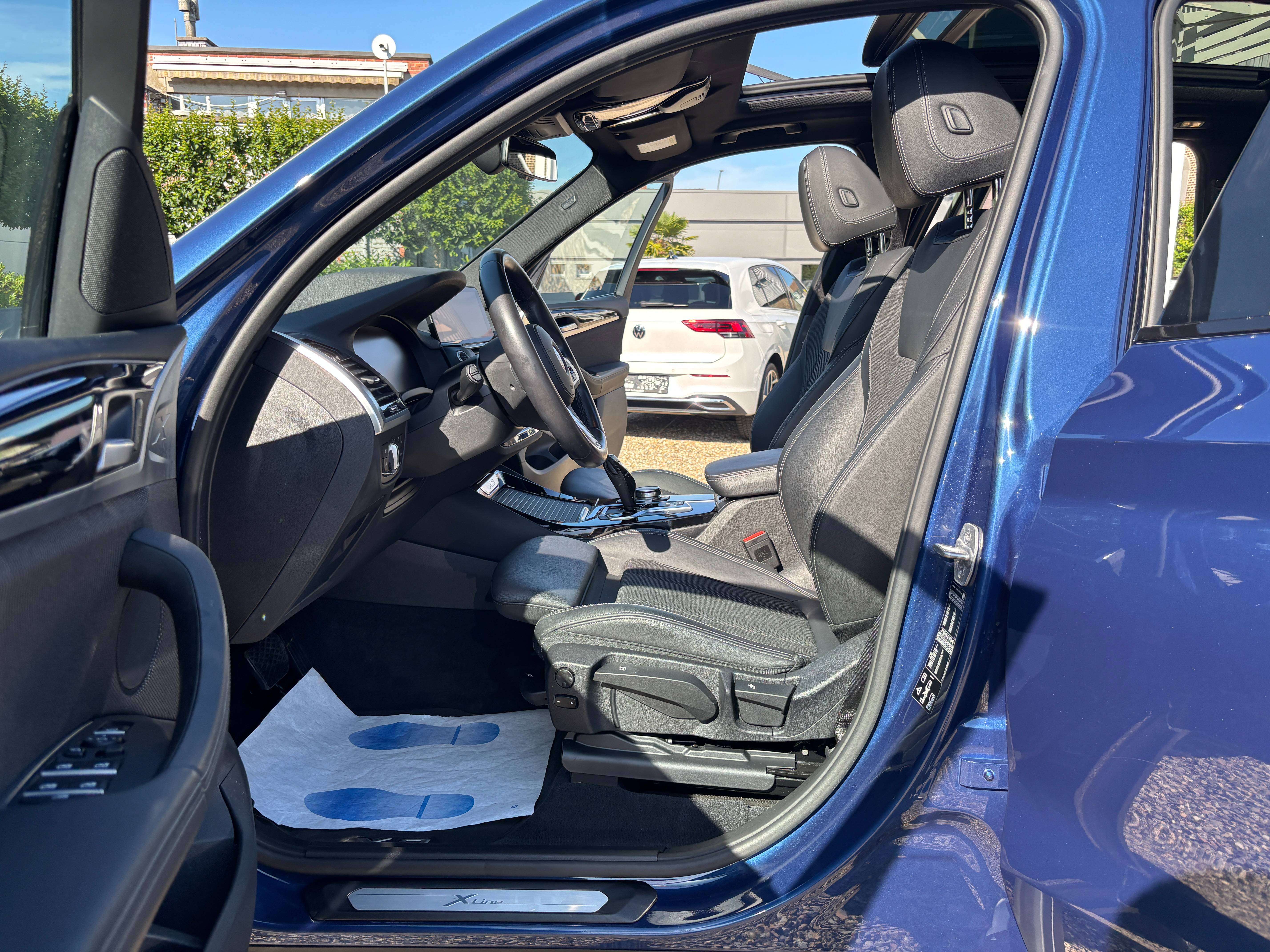 BMW X3 2.0 dA xDrive20 *CARPLAY*TOIT OUV+PANO*1ER PROPRIO*GARANTIE*