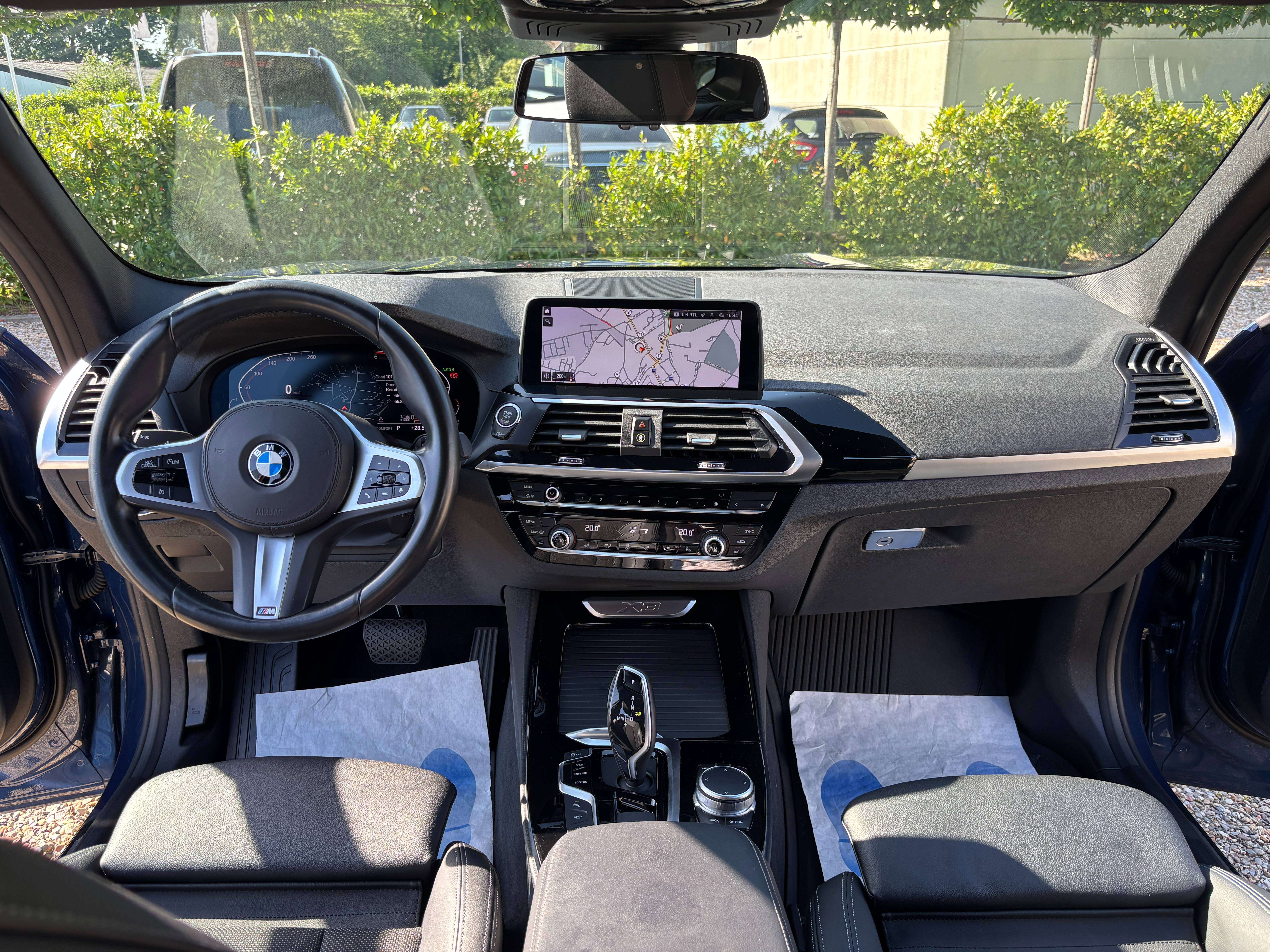 BMW X3 2.0 dA xDrive20 *CARPLAY*TOIT OUV+PANO*1ER PROPRIO*GARANTIE*