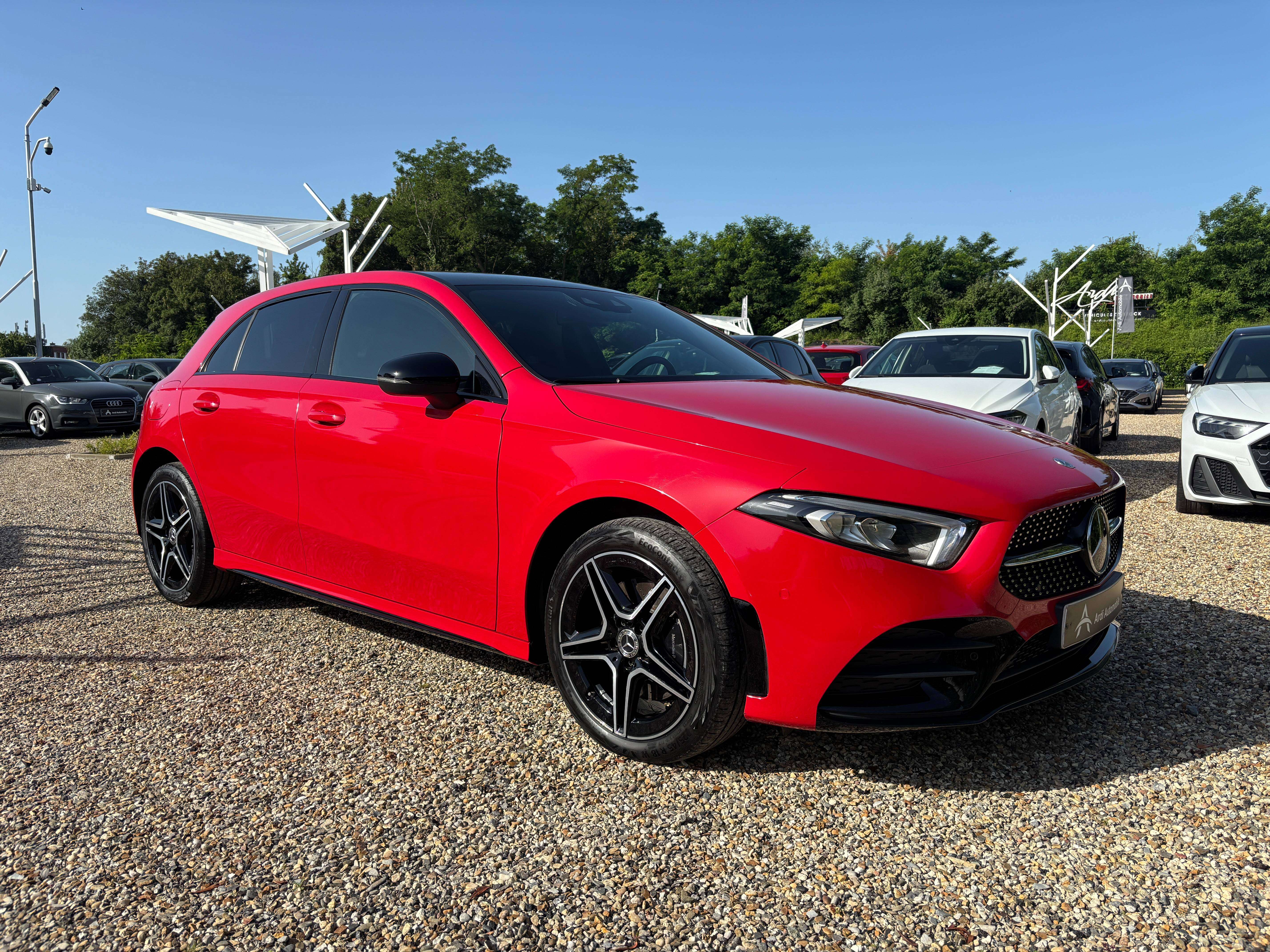 Mercedes-Benz A 250 e PHEV *PACK AMG*CARPLAY*SIEGE CHAUFF*1ER PROPRIO*GARANTIE*