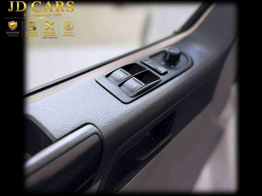 Volkswagen T5 Transporter 2.0 TDI UTILITAIRE 3 PLACE ‼️GARANTIE 1 AN CTOK‼️