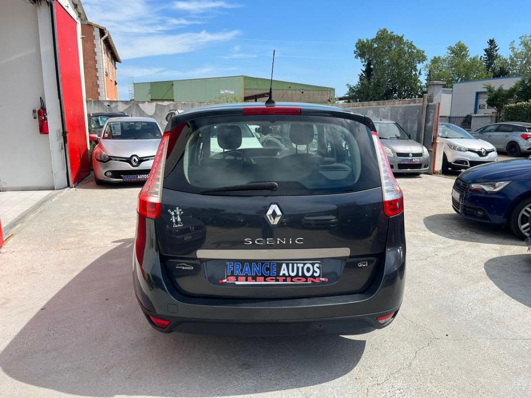 Renault Scenic PHASE 2 1.6L DCI 131 CHV 7 PLACES - ENTIÈREMENT RÉVISÉE & GARANTIE