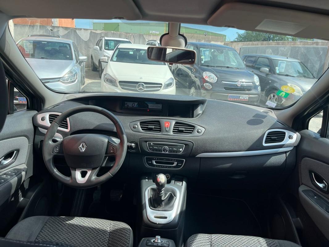 Renault Scenic PHASE 2 1.6L DCI 131 CHV 7 PLACES - ENTIÈREMENT RÉVISÉE & GARANTIE