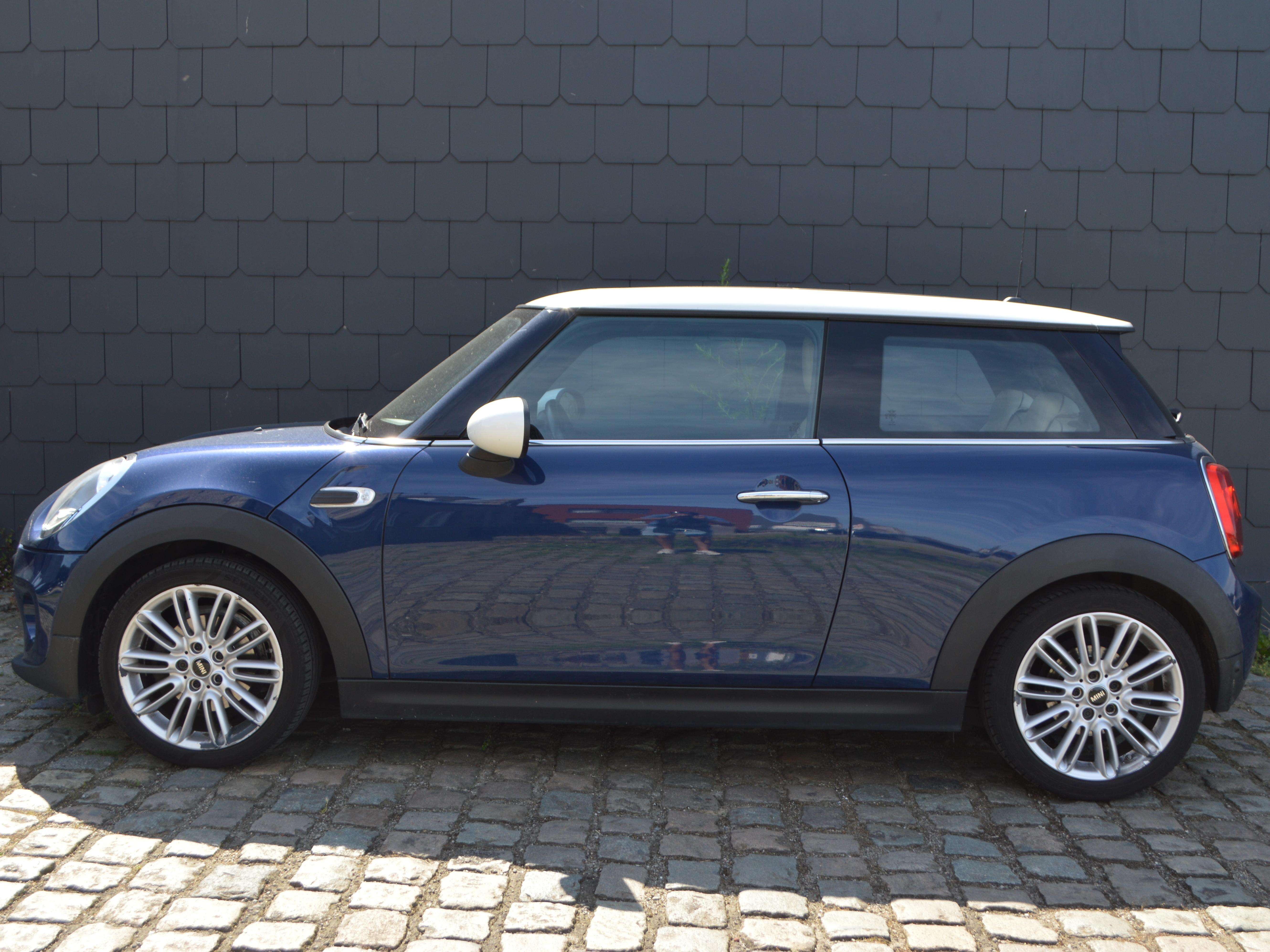 MINI Cooper 1.5 LEDER  OPENDAK  CARPASS CARNET 1HND
