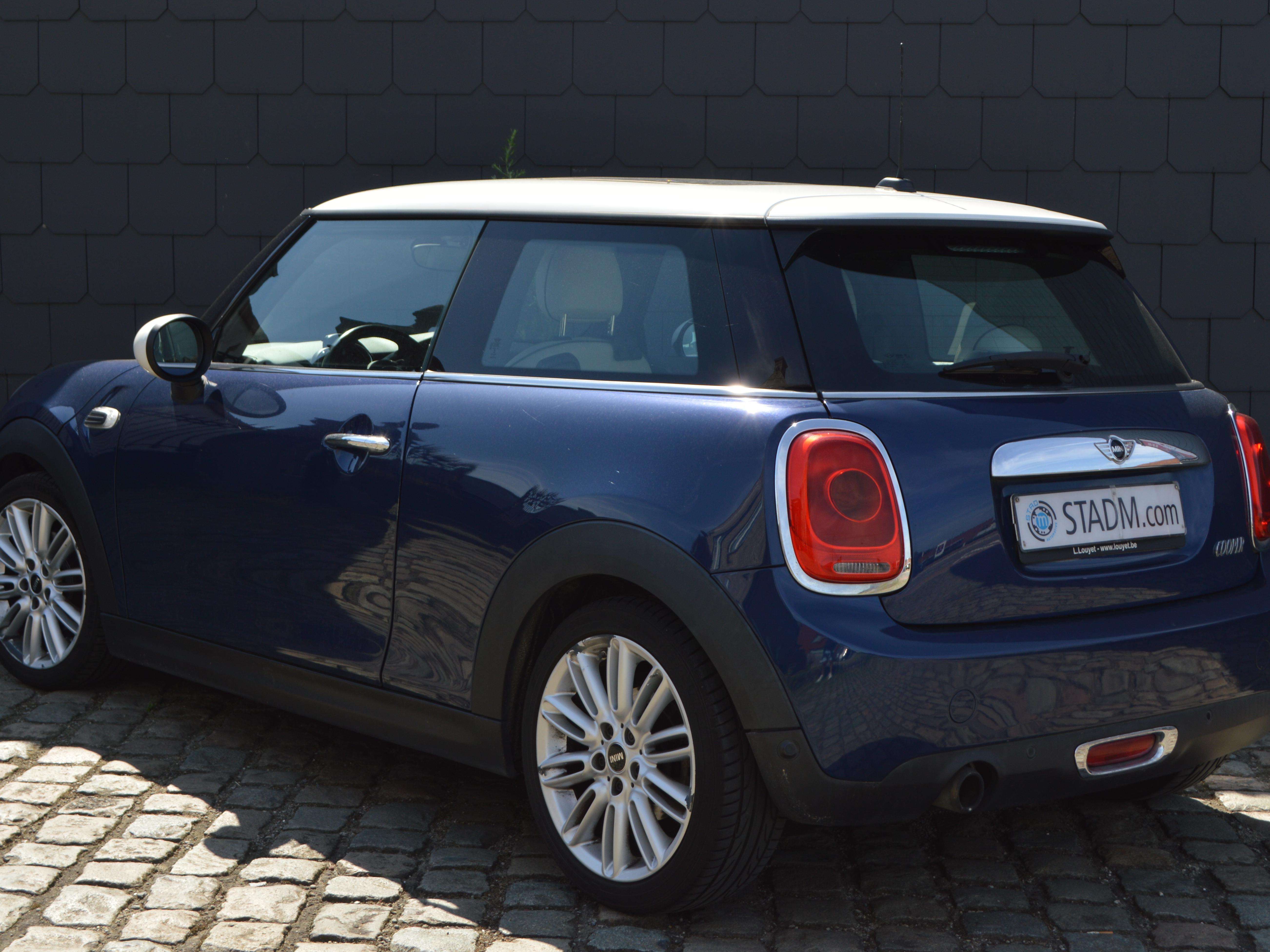MINI Cooper 1.5 LEDER  OPENDAK  CARPASS CARNET 1HND