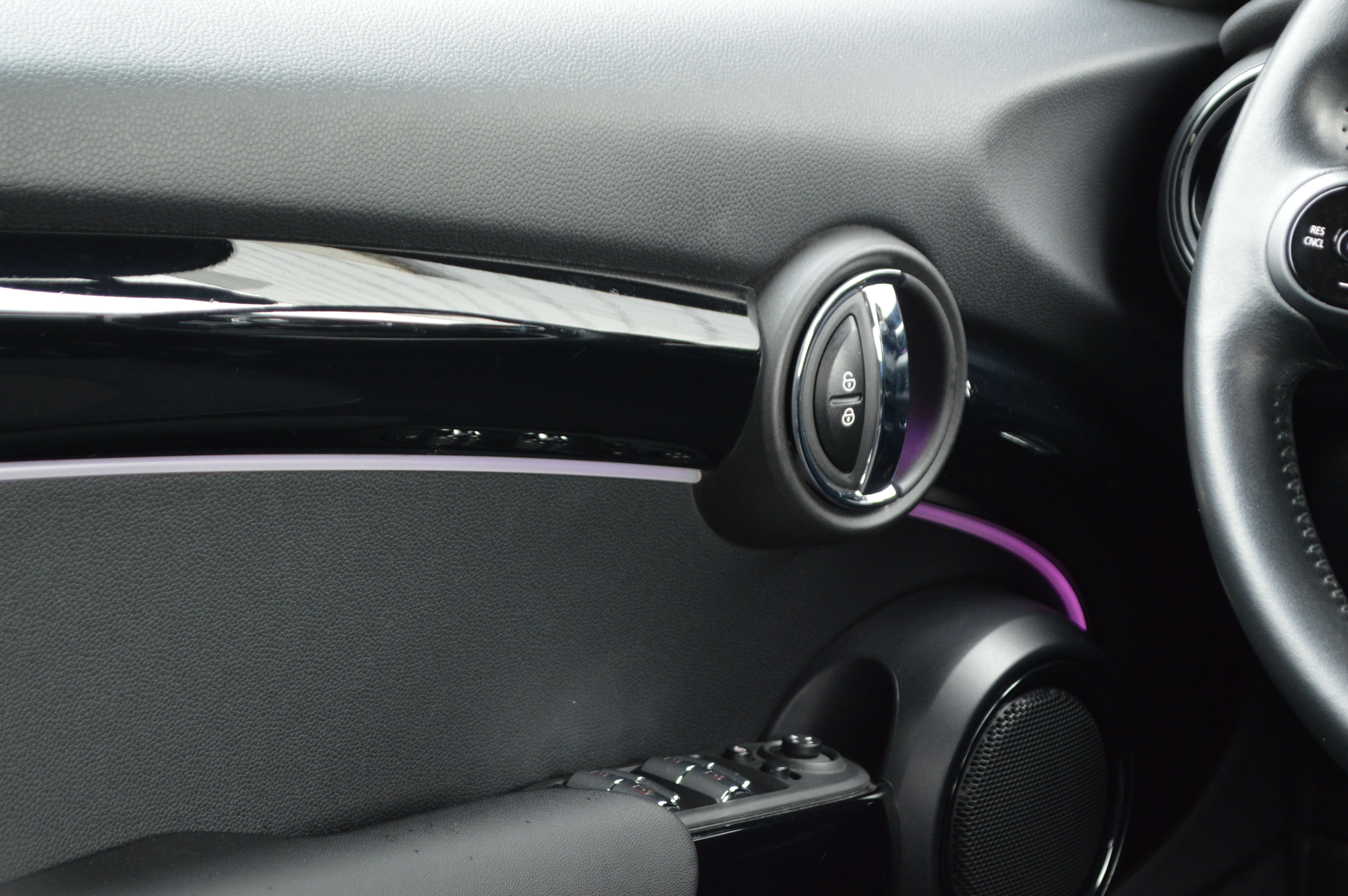 MINI One essence 1HND CARPASS CARNET LED CARPLAY