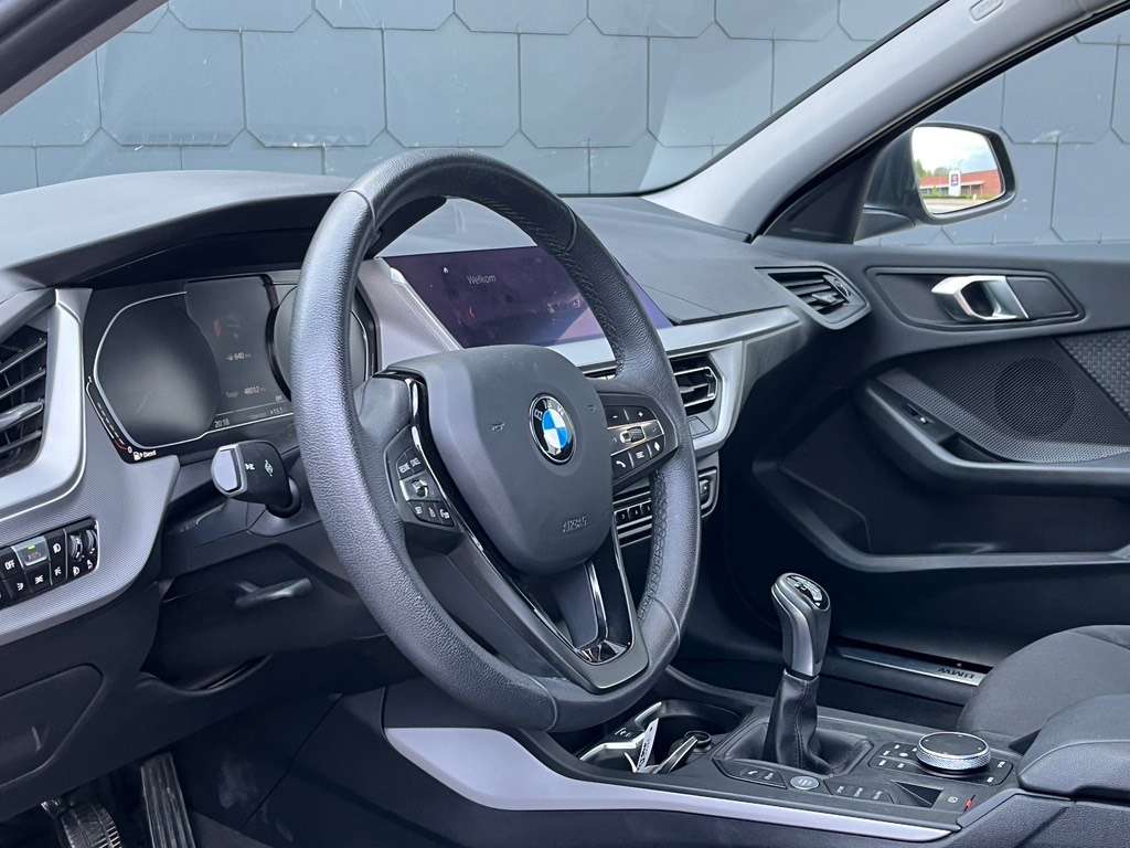 BMW 116 116 d AdBlue (EU6AP)