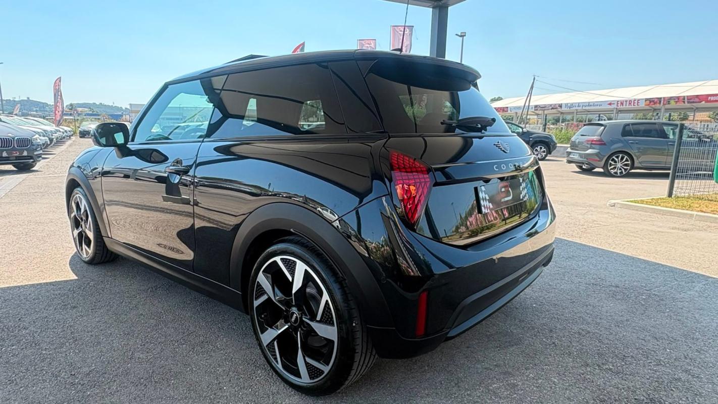 Mini COOPER F66 156 ch DKG7 C Favoured