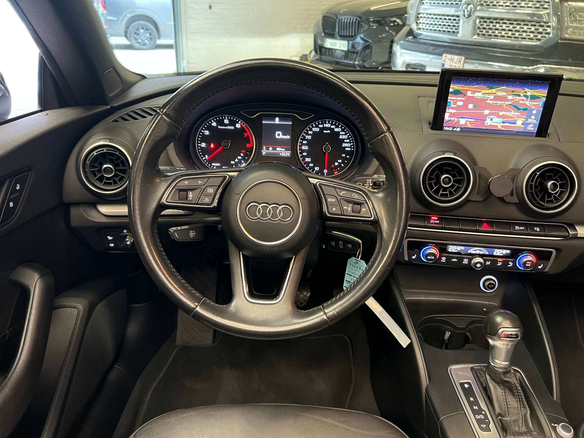 Audi A3 Cabriolet 1.4 TFSI S tronic*S CHAUF*CUIR*GARANTIE*