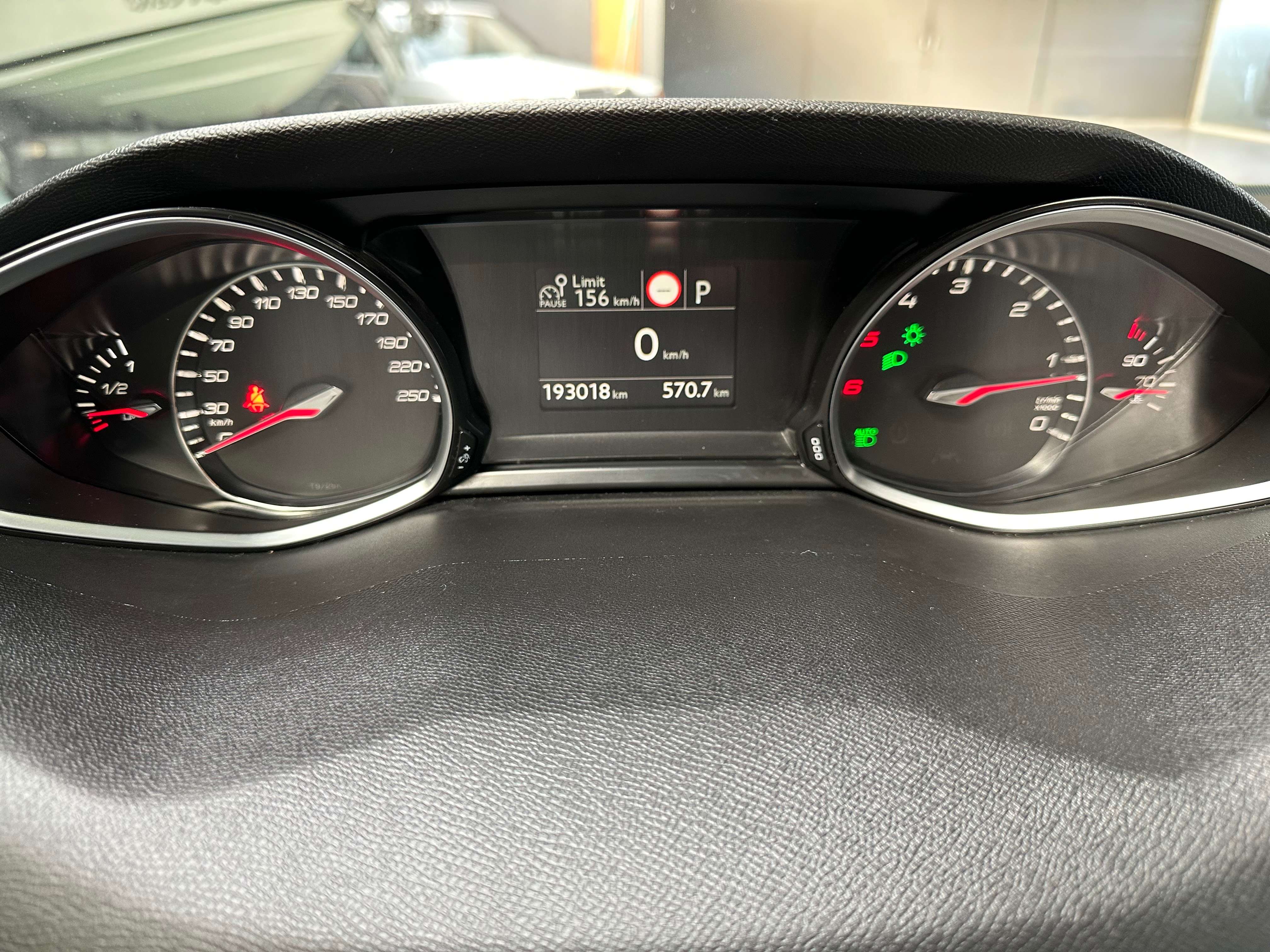 Peugeot 308 308 SW 1.5 * Automaat *